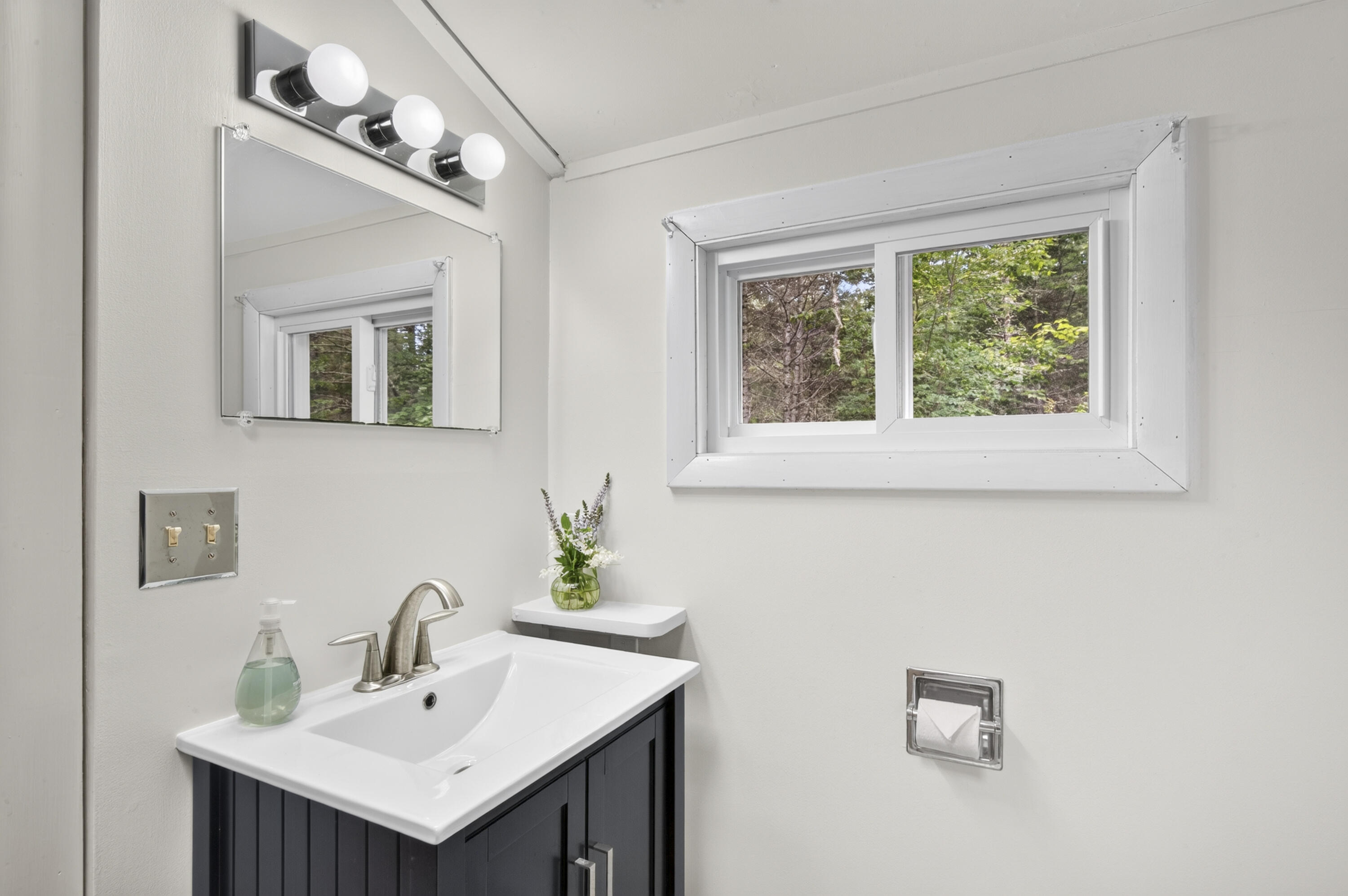 12 Pretty Marsh Road
