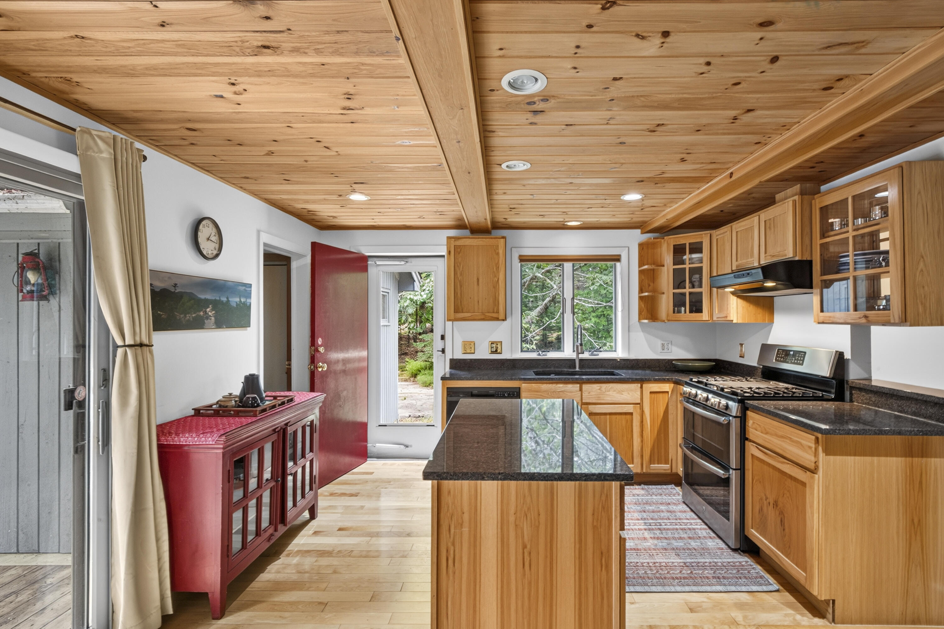 12 Pretty Marsh Road