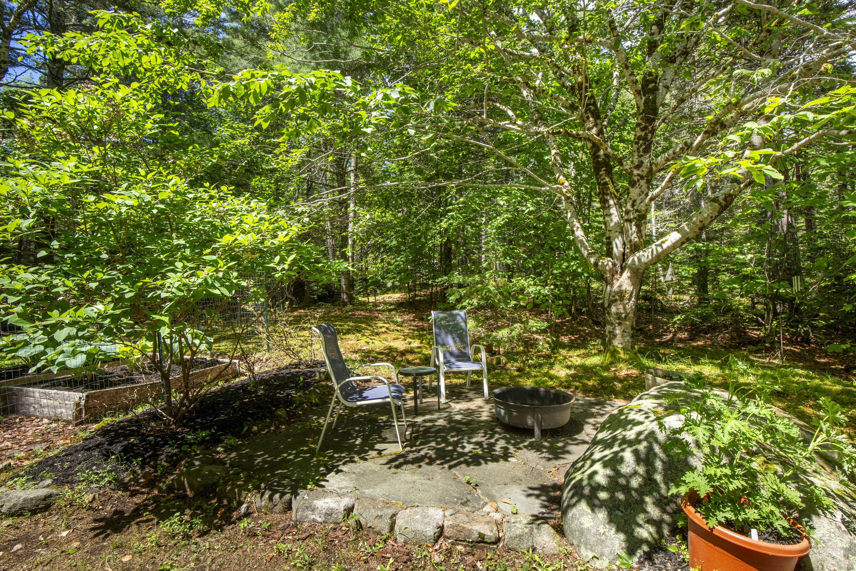 12 Pretty Marsh Road