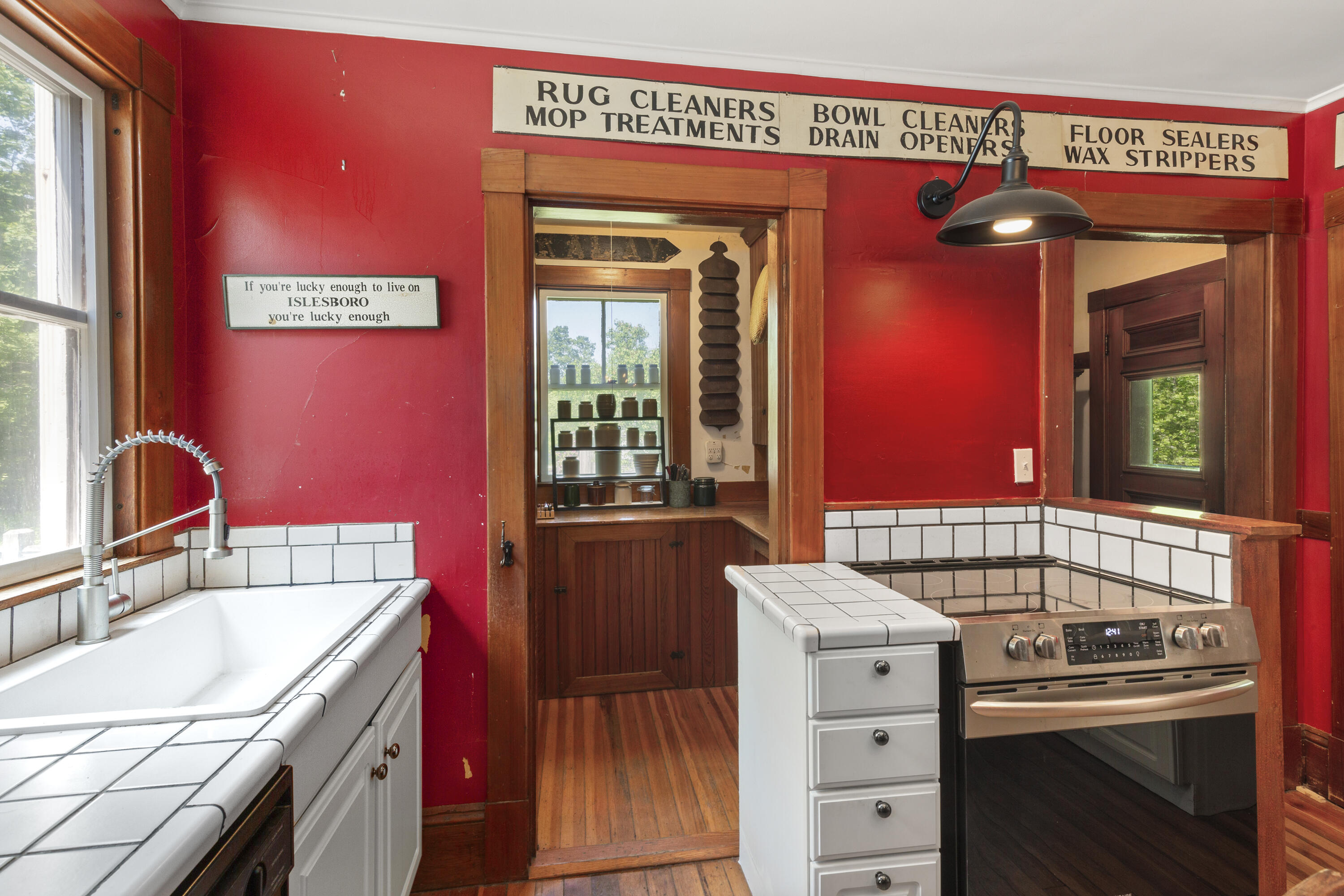 115 Babbidge Road