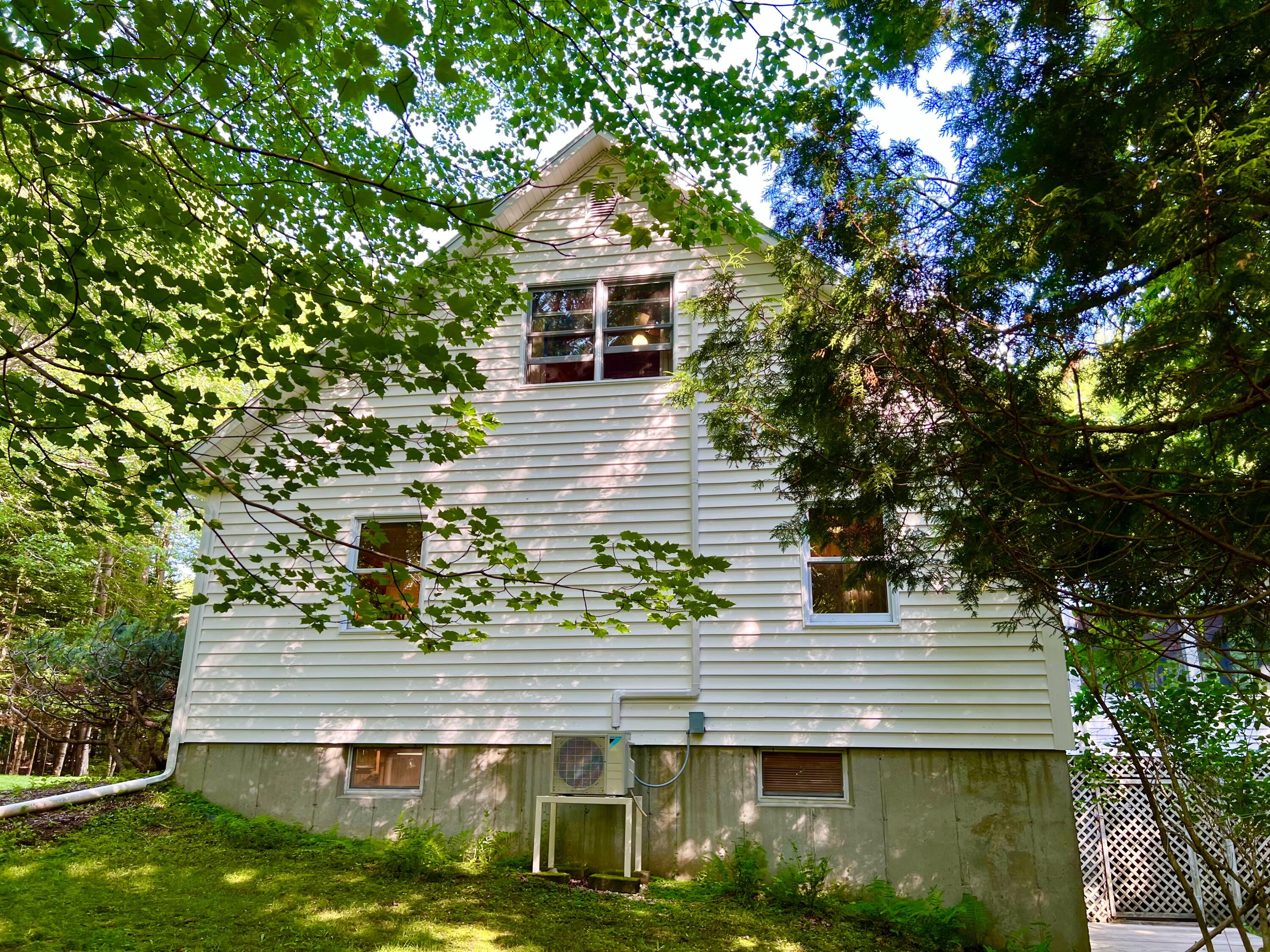 15 Salem Towne Road