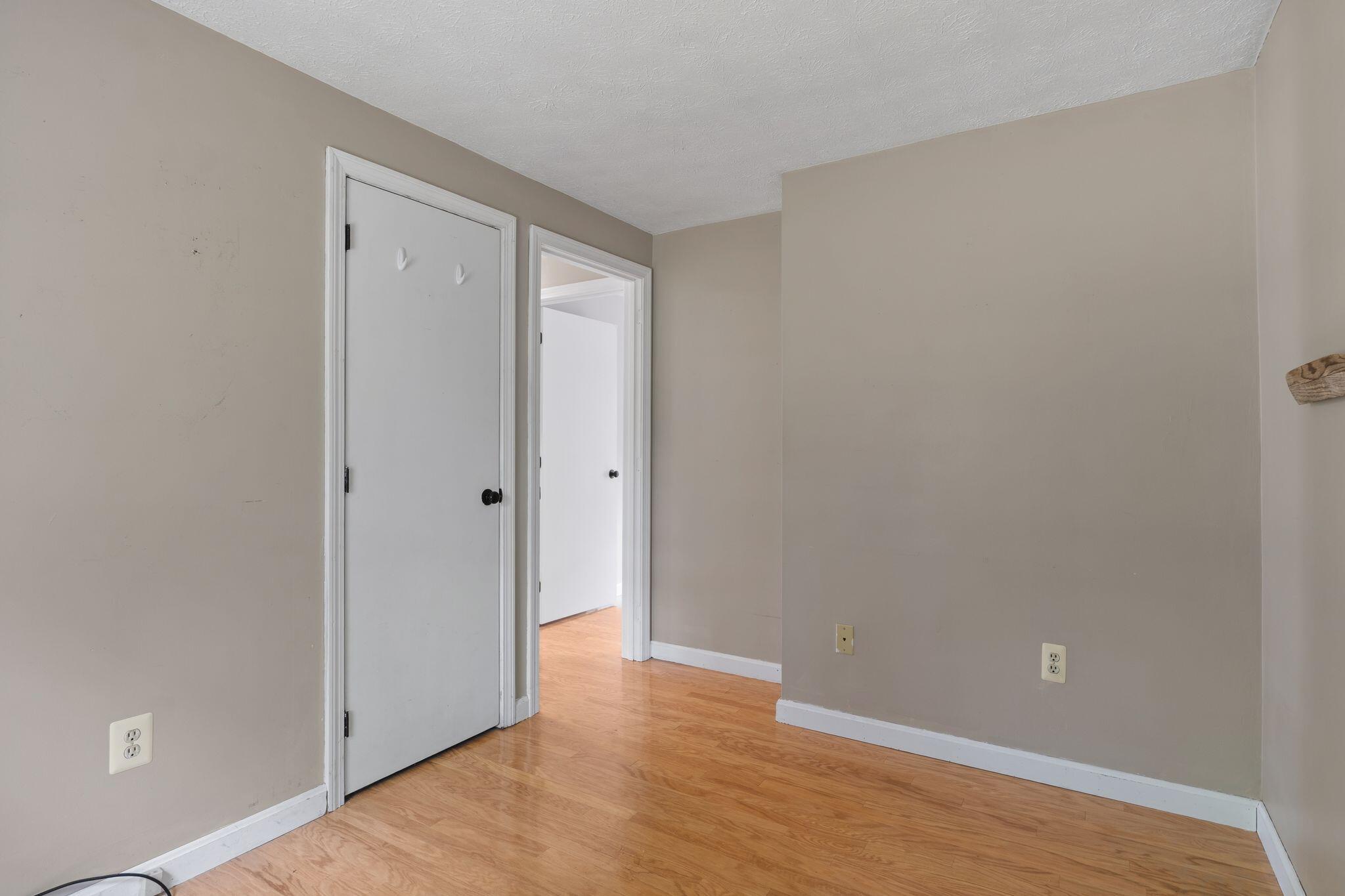 28 Woodside Drive