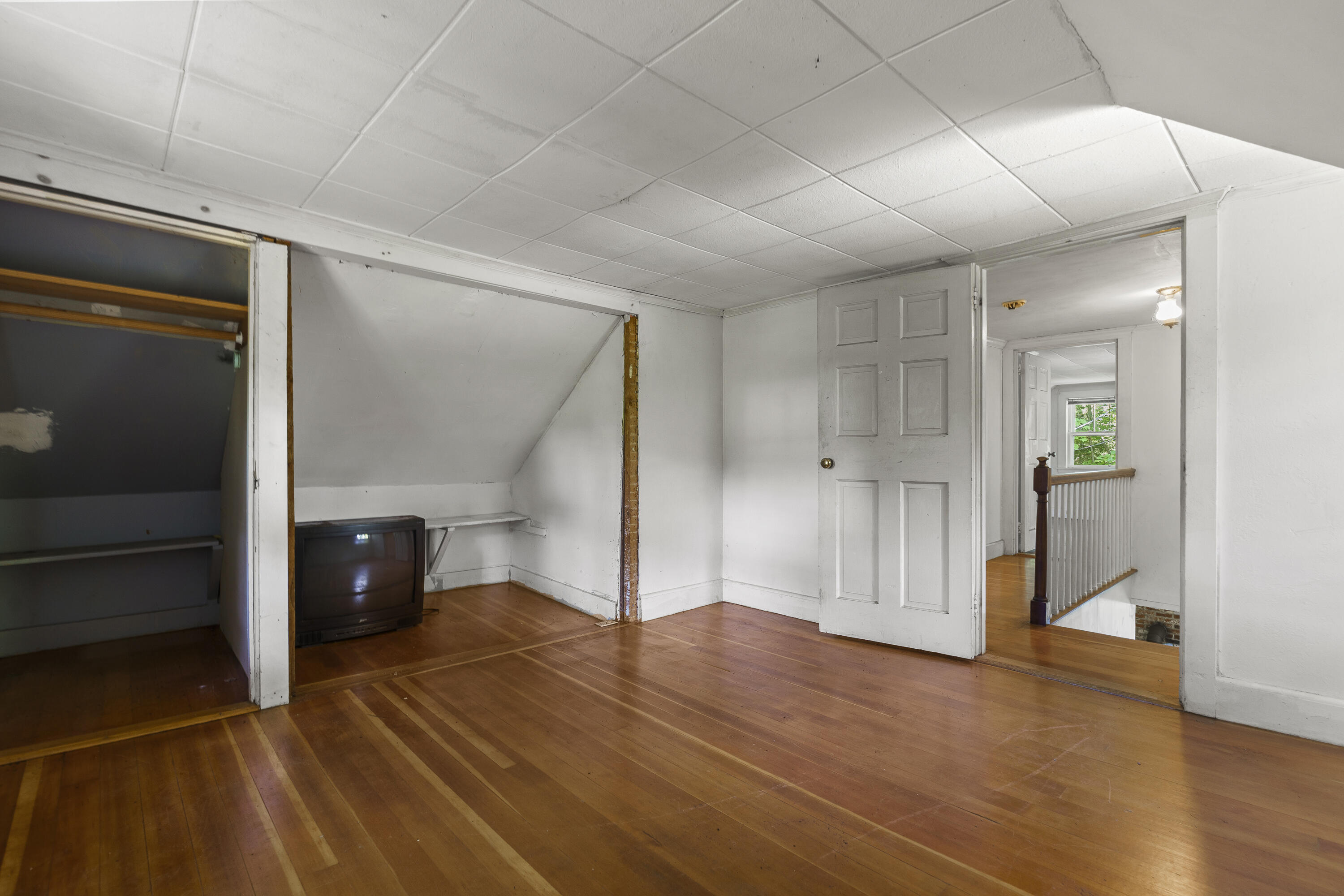 14 Ash Swamp Road