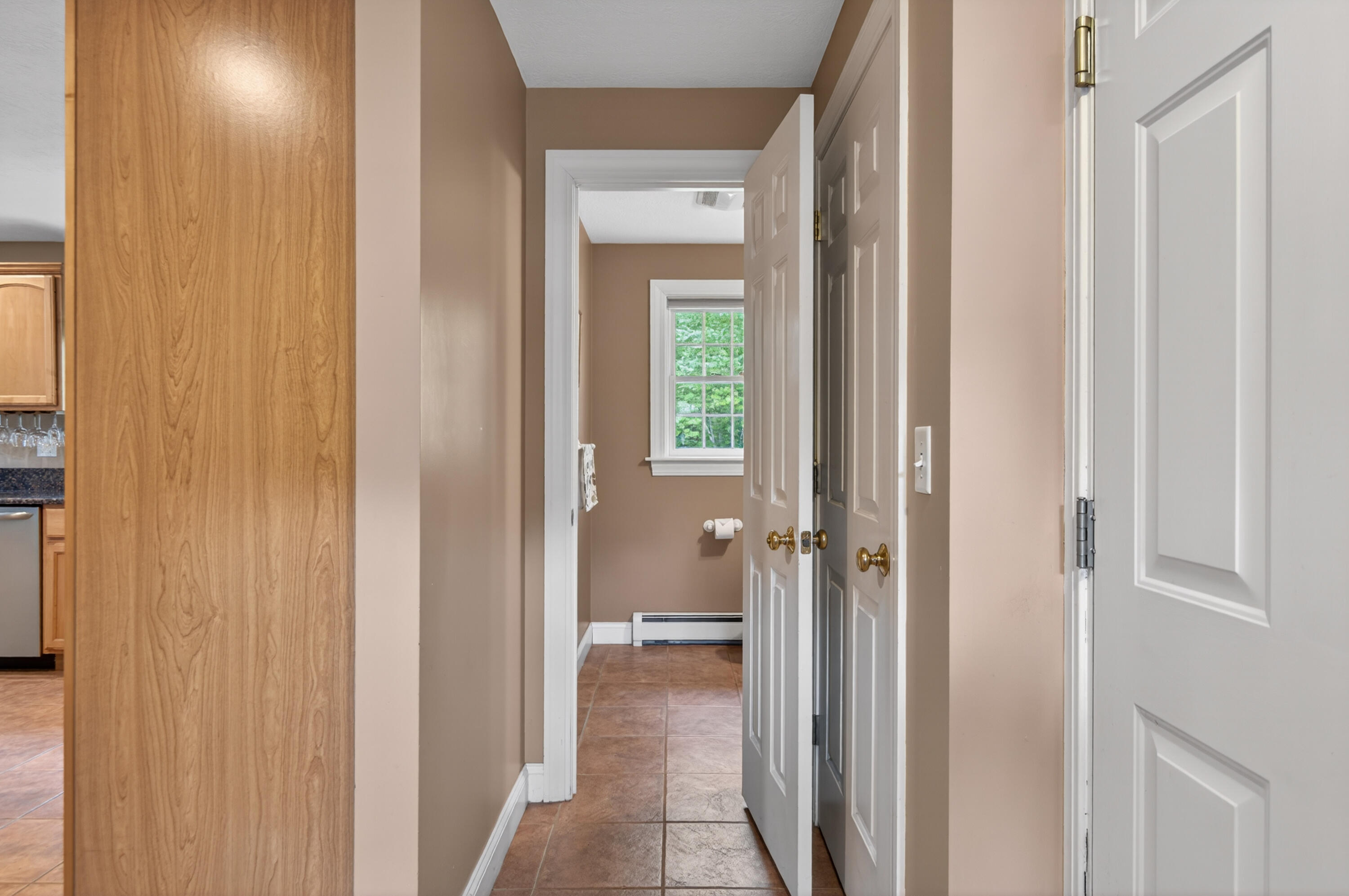 15 Bornheimer Place