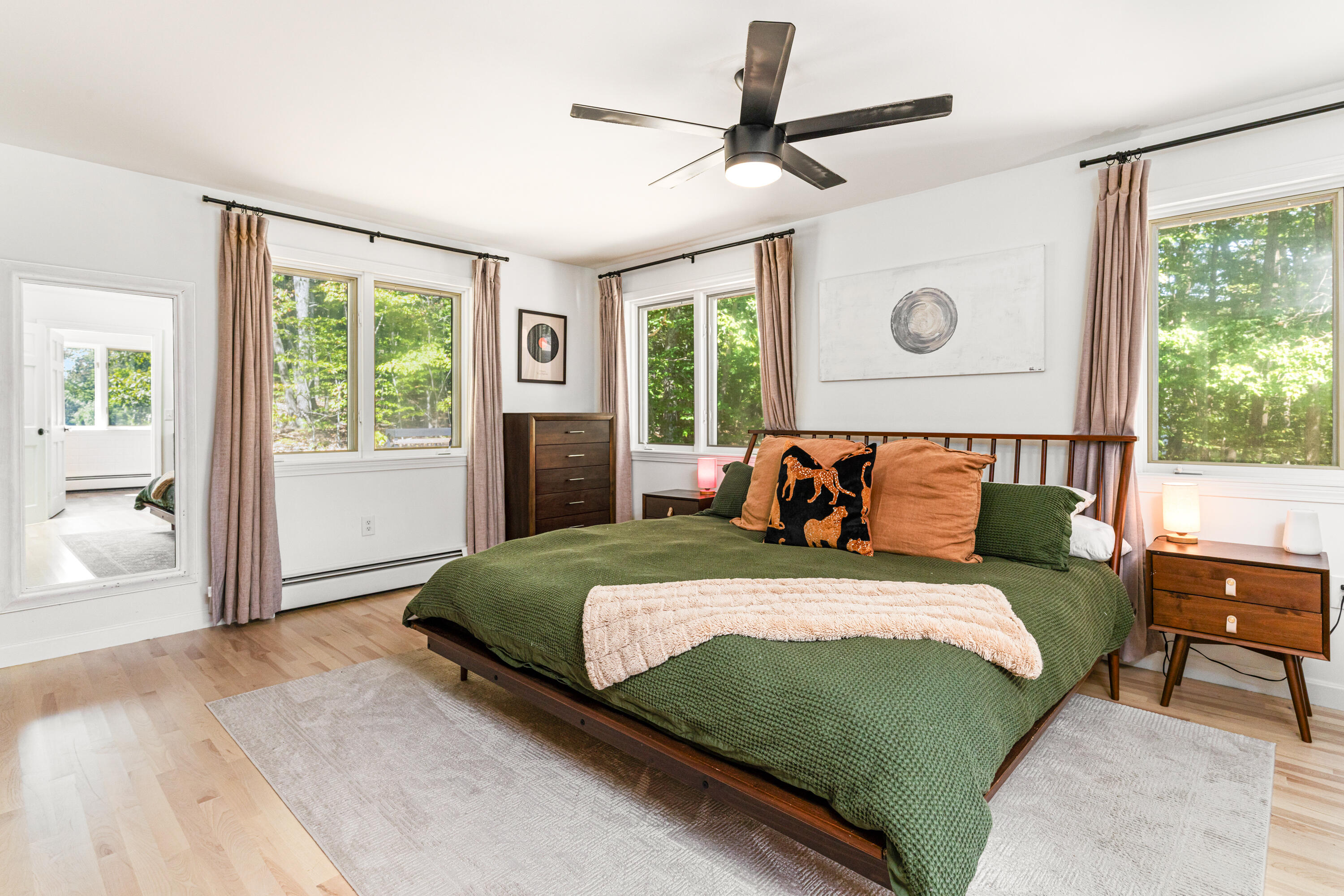 21 Land Of Nod Road