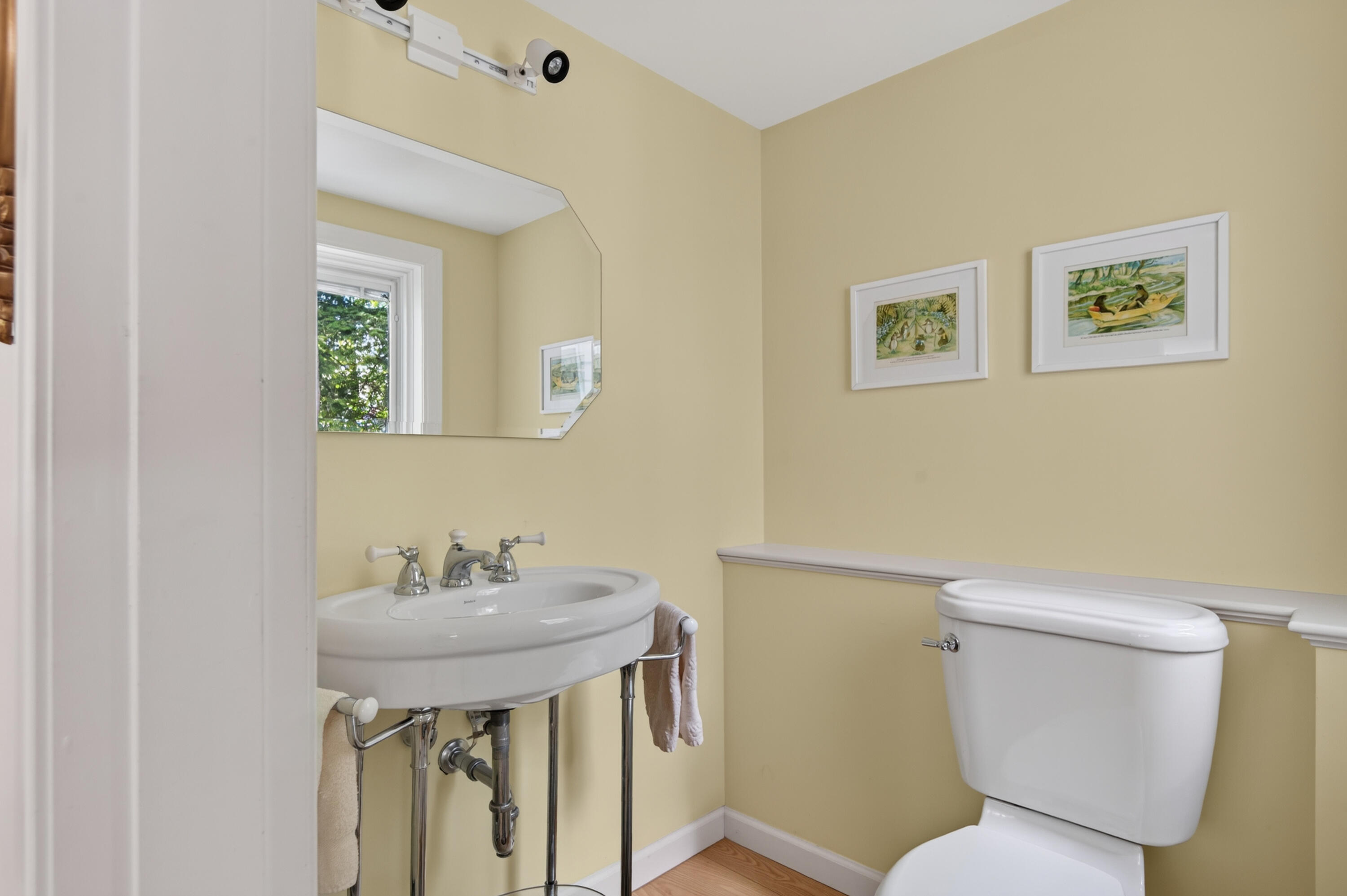 87 E Twitchell Pond Road
