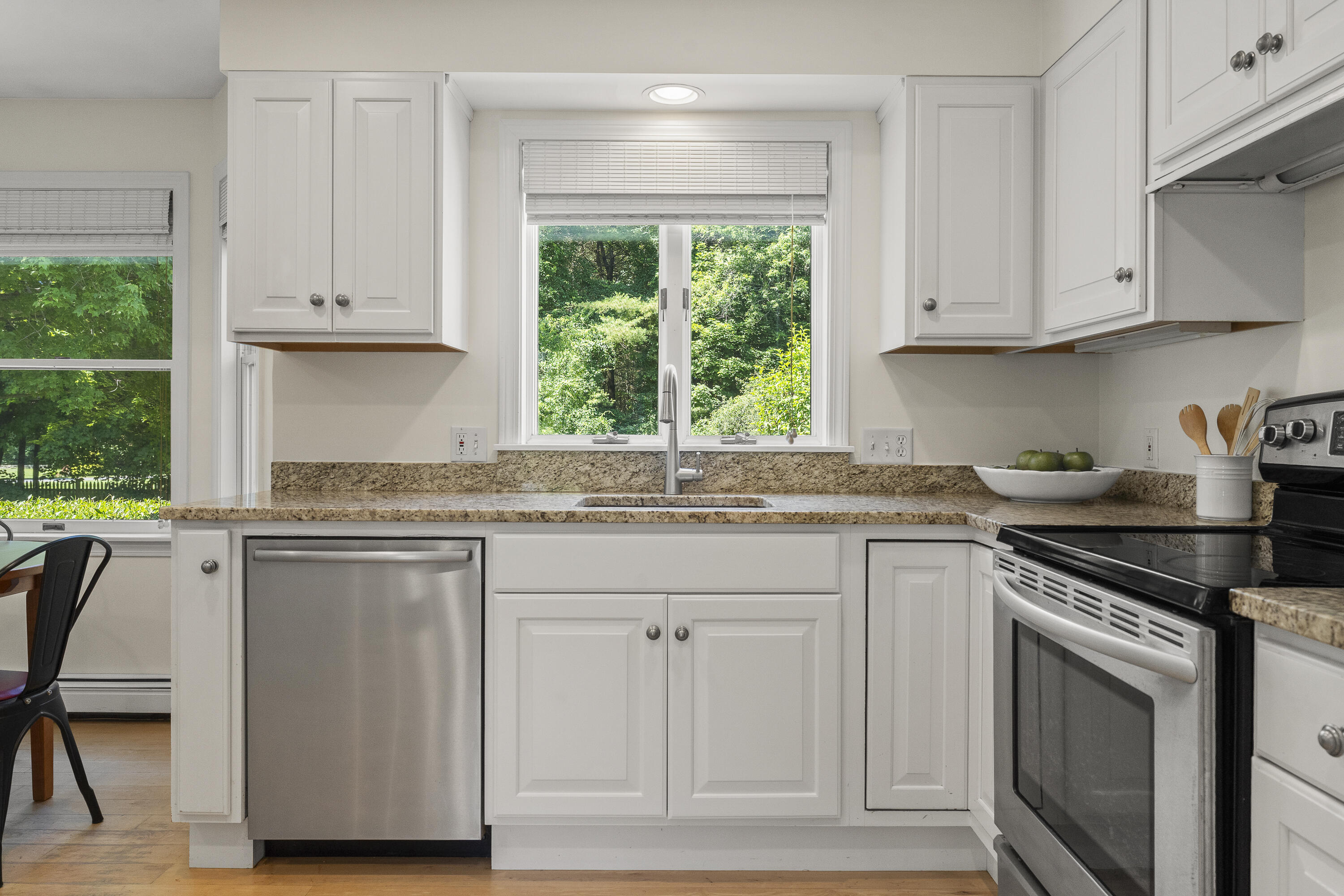35 Fieldstone Drive
