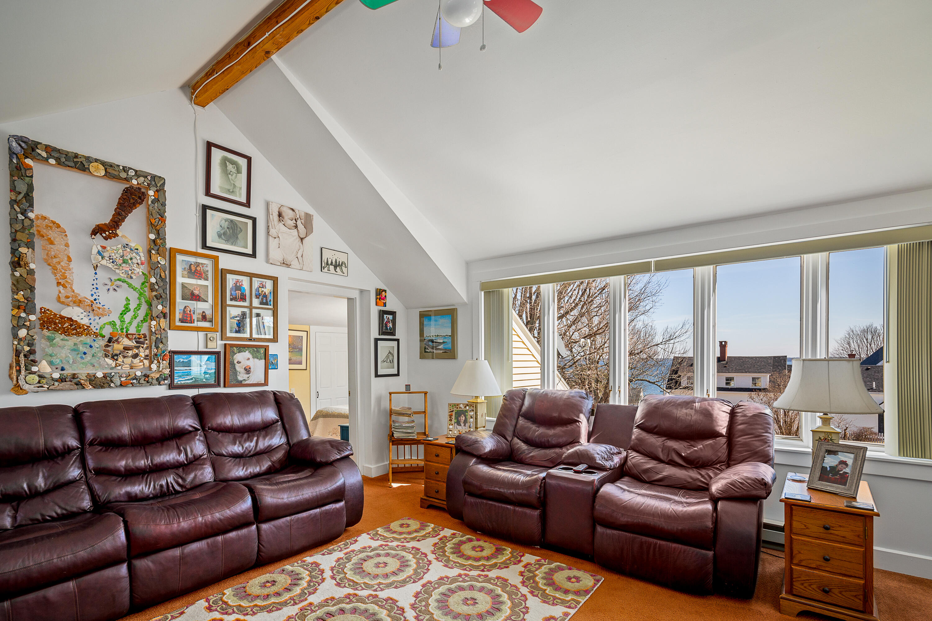 18 Beach Road