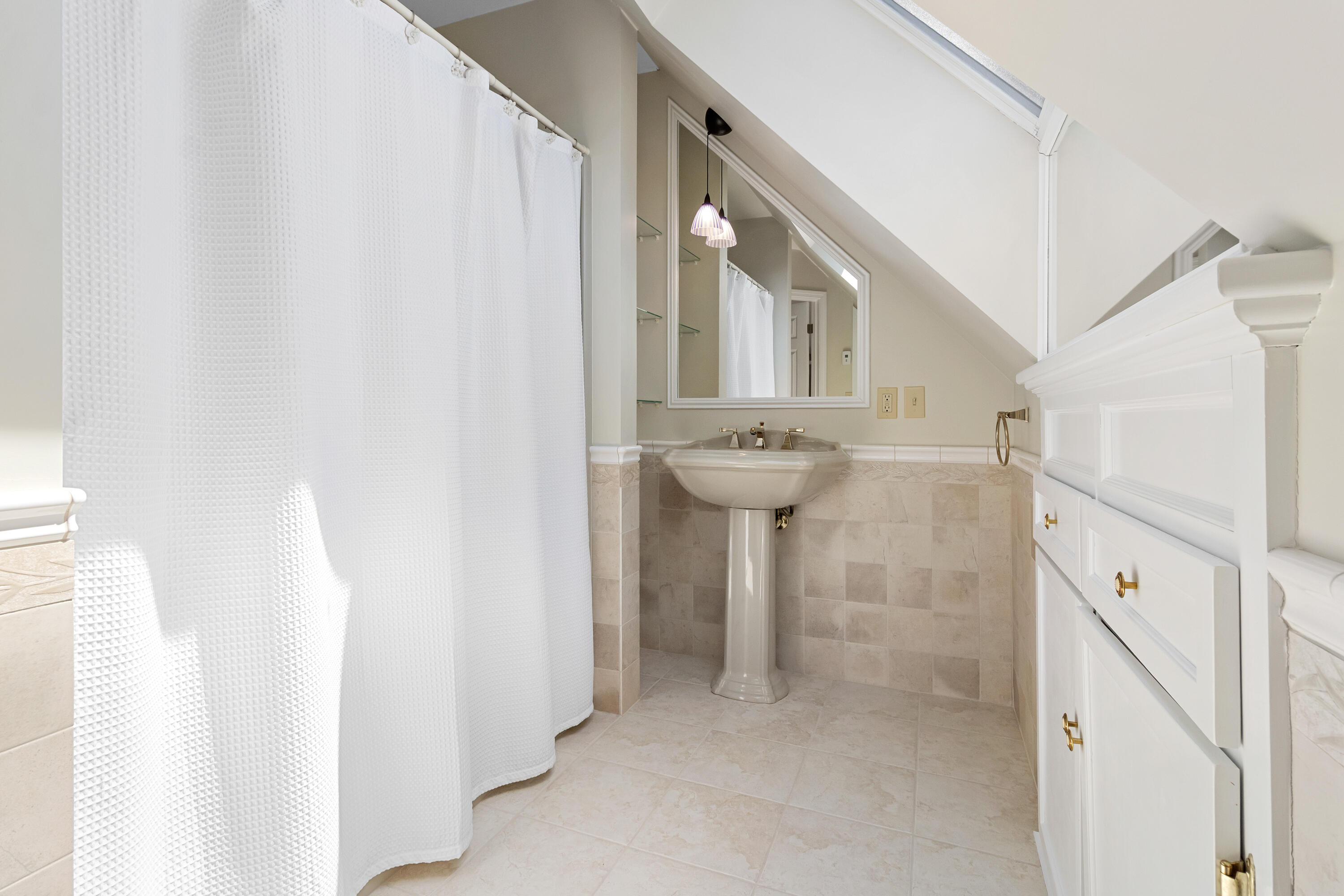 52 N Shore Drive