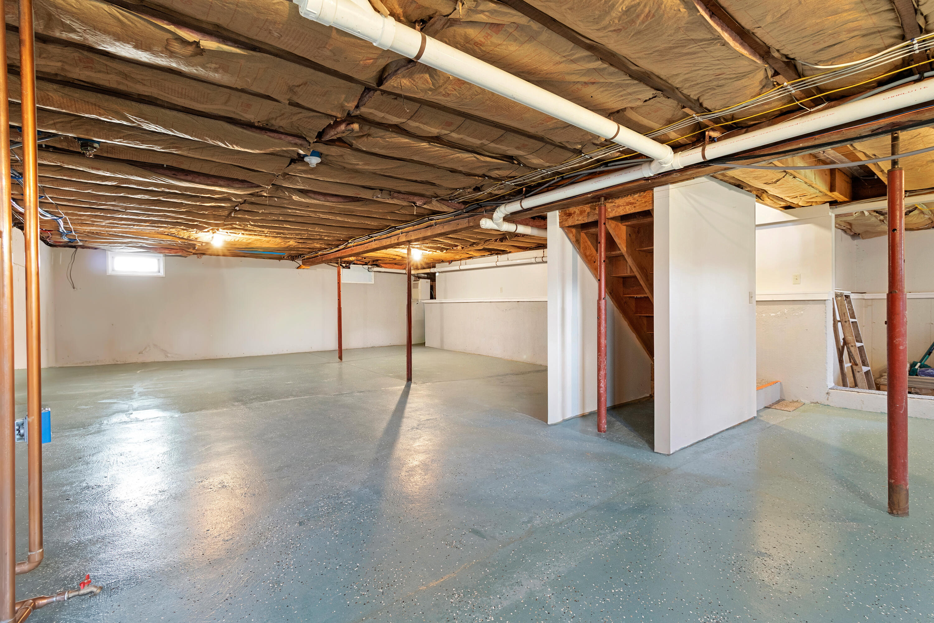 52 N Shore Drive