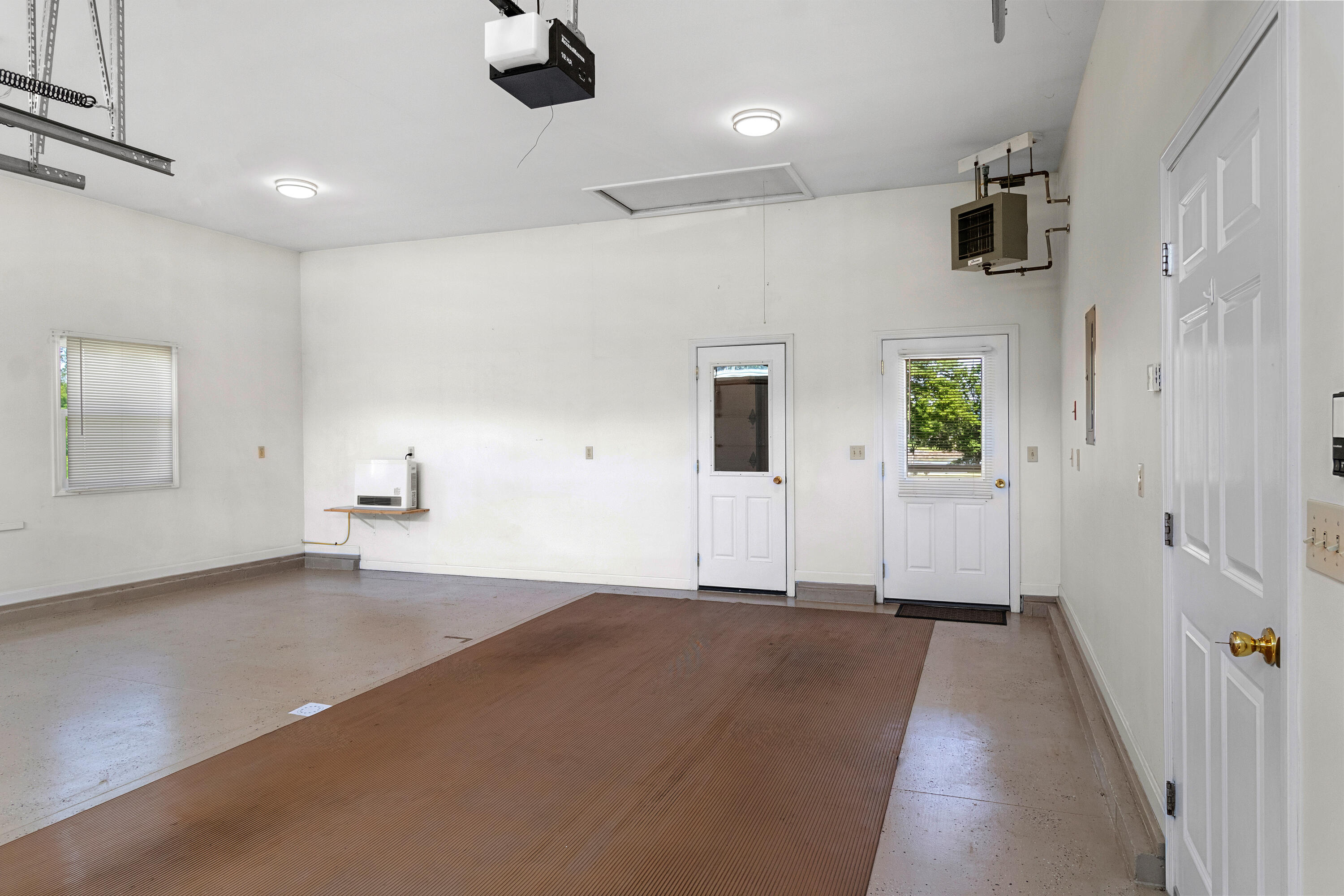 52 N Shore Drive