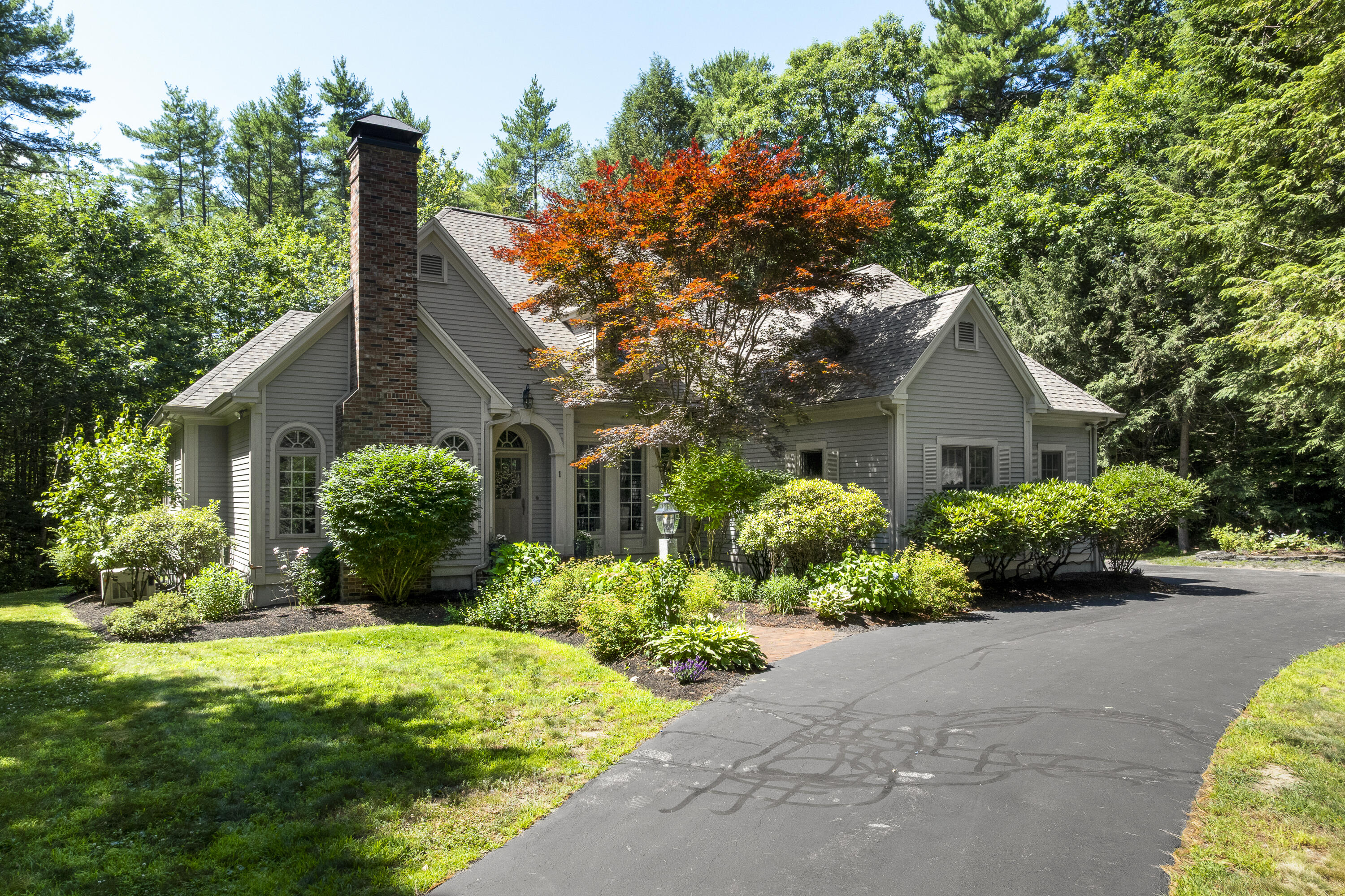 1 Medinah Circle
