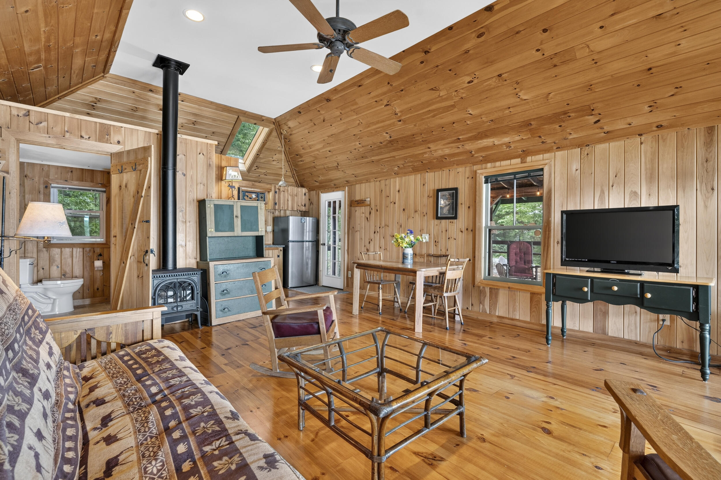 11 Howlin Wolf Lane