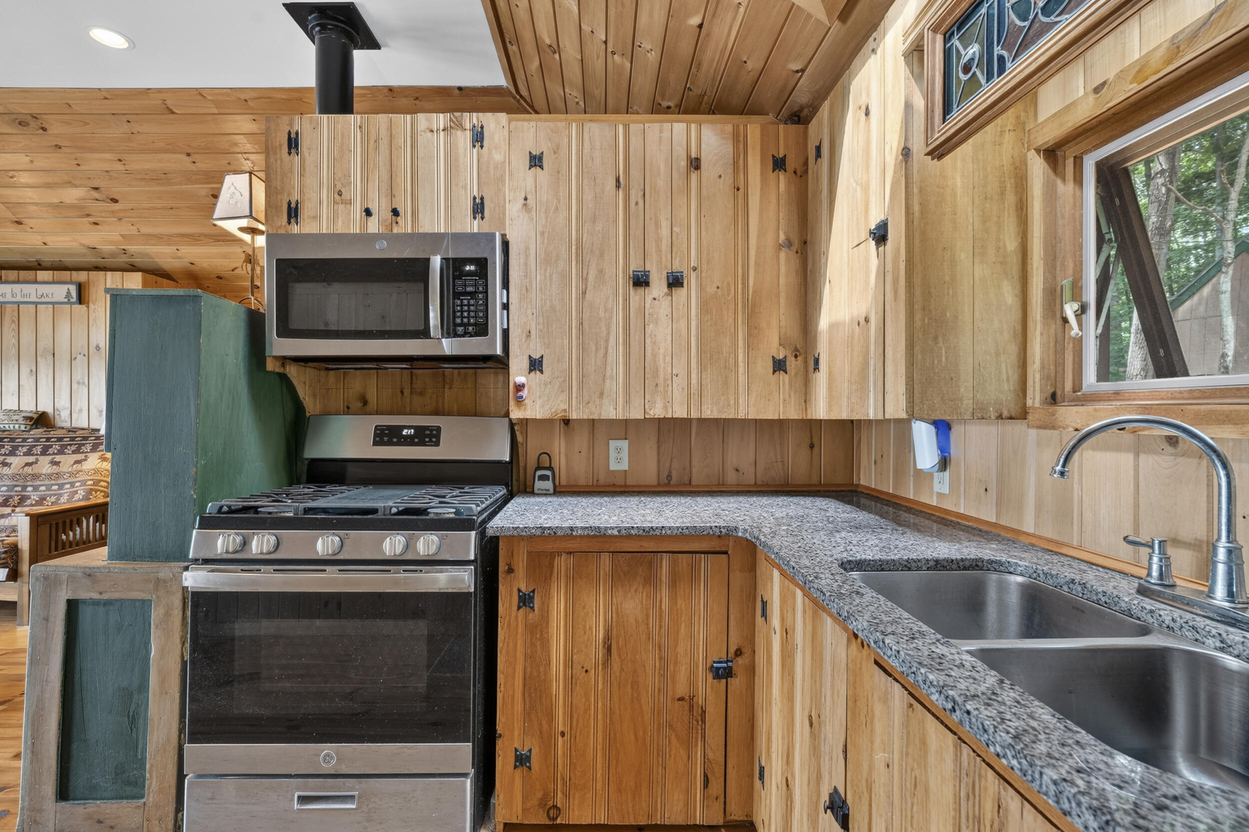 11 Howlin Wolf Lane