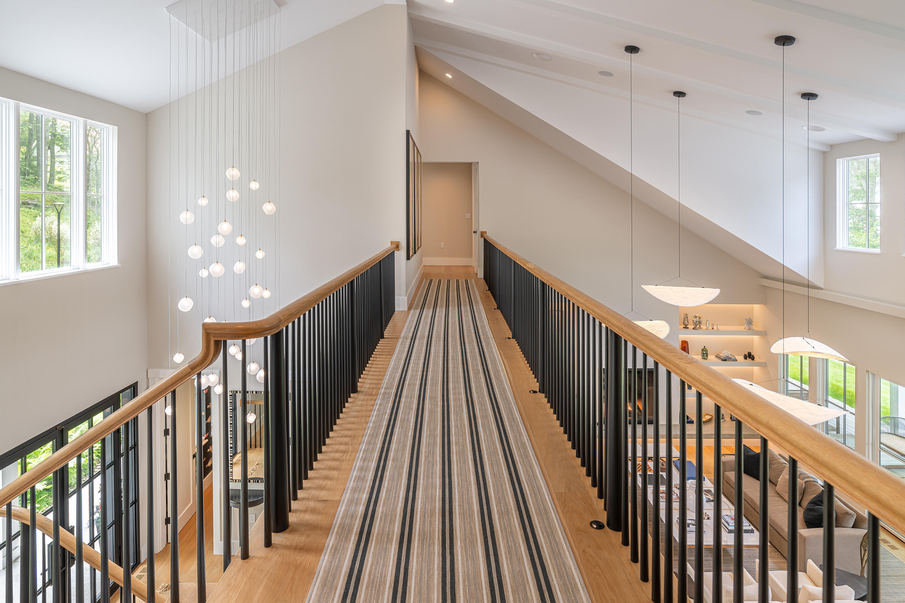 30 Edgewater Way
