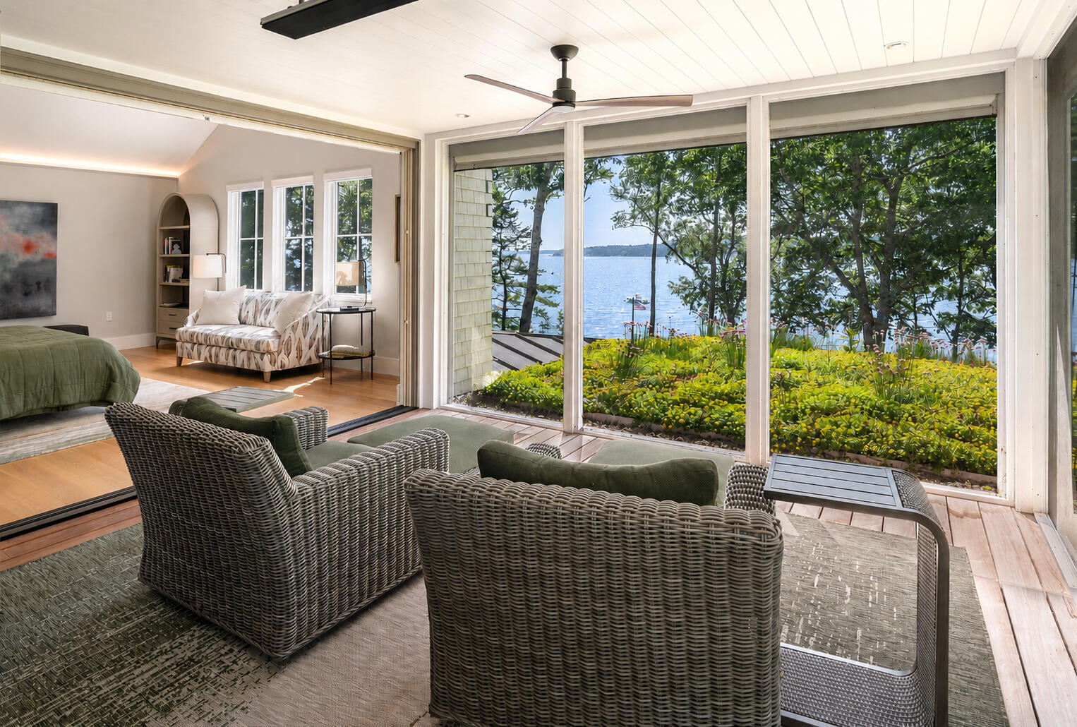30 Edgewater Way