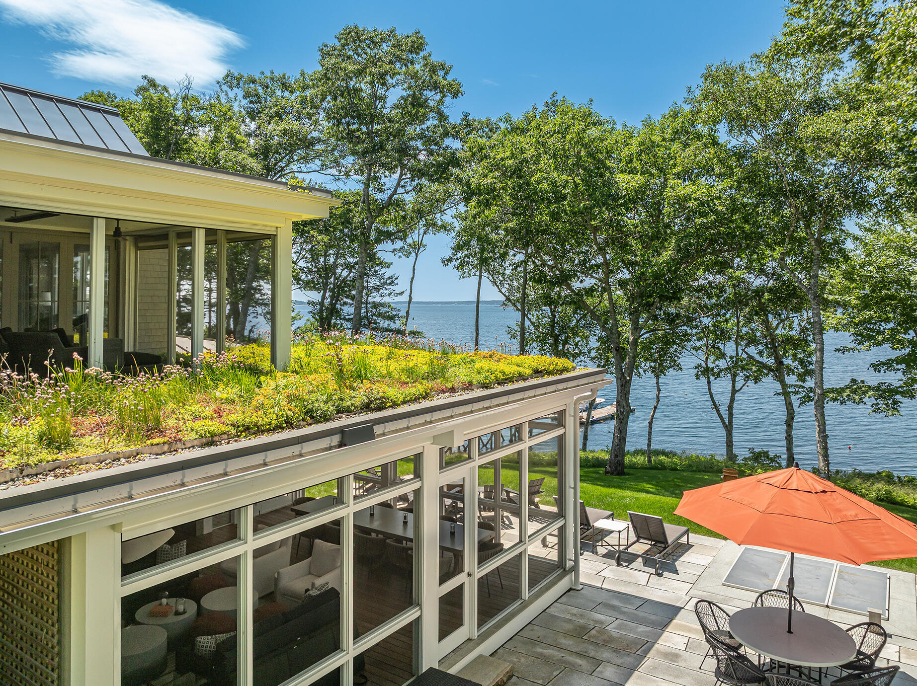30 Edgewater Way