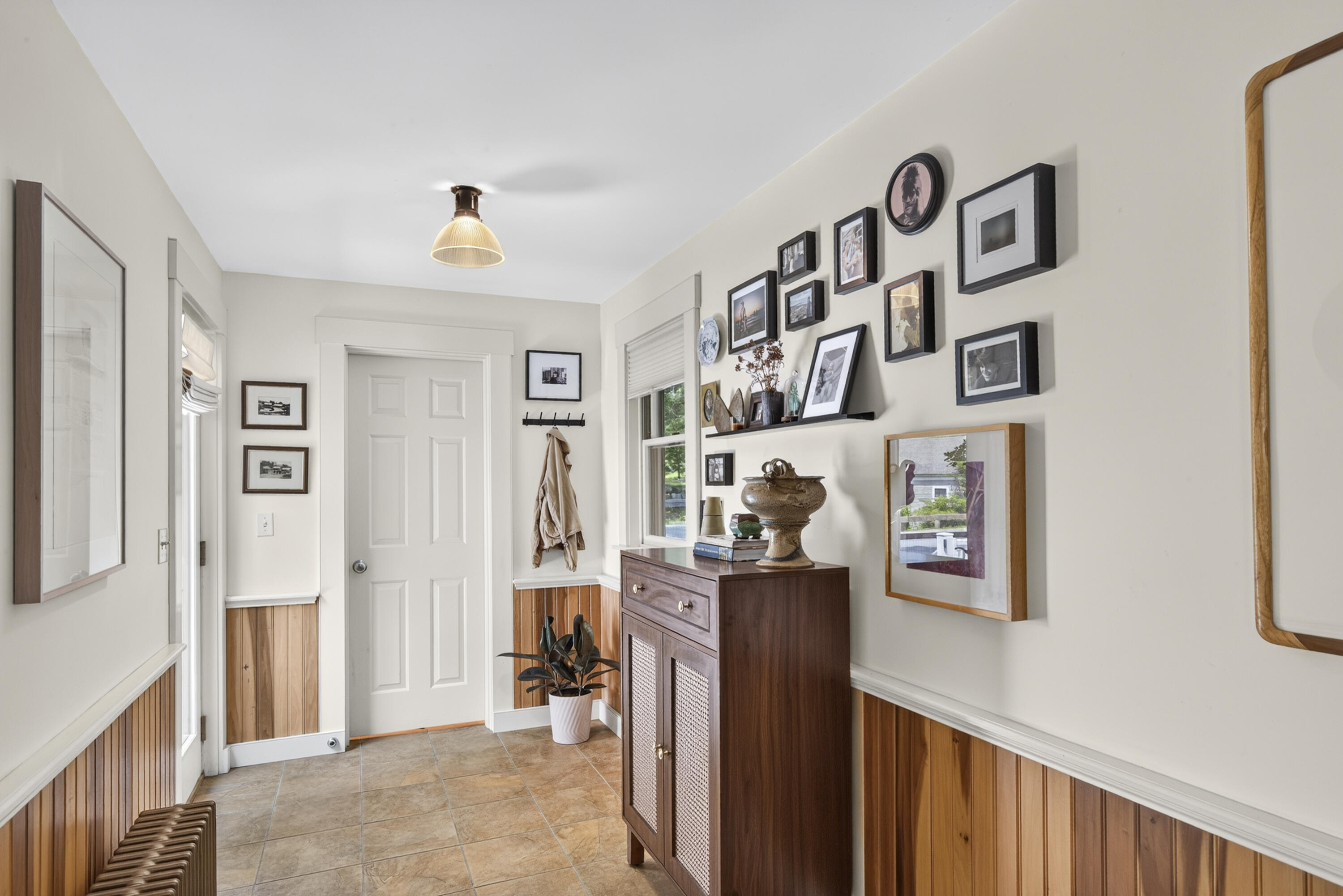 13 Upper Round Pond Road