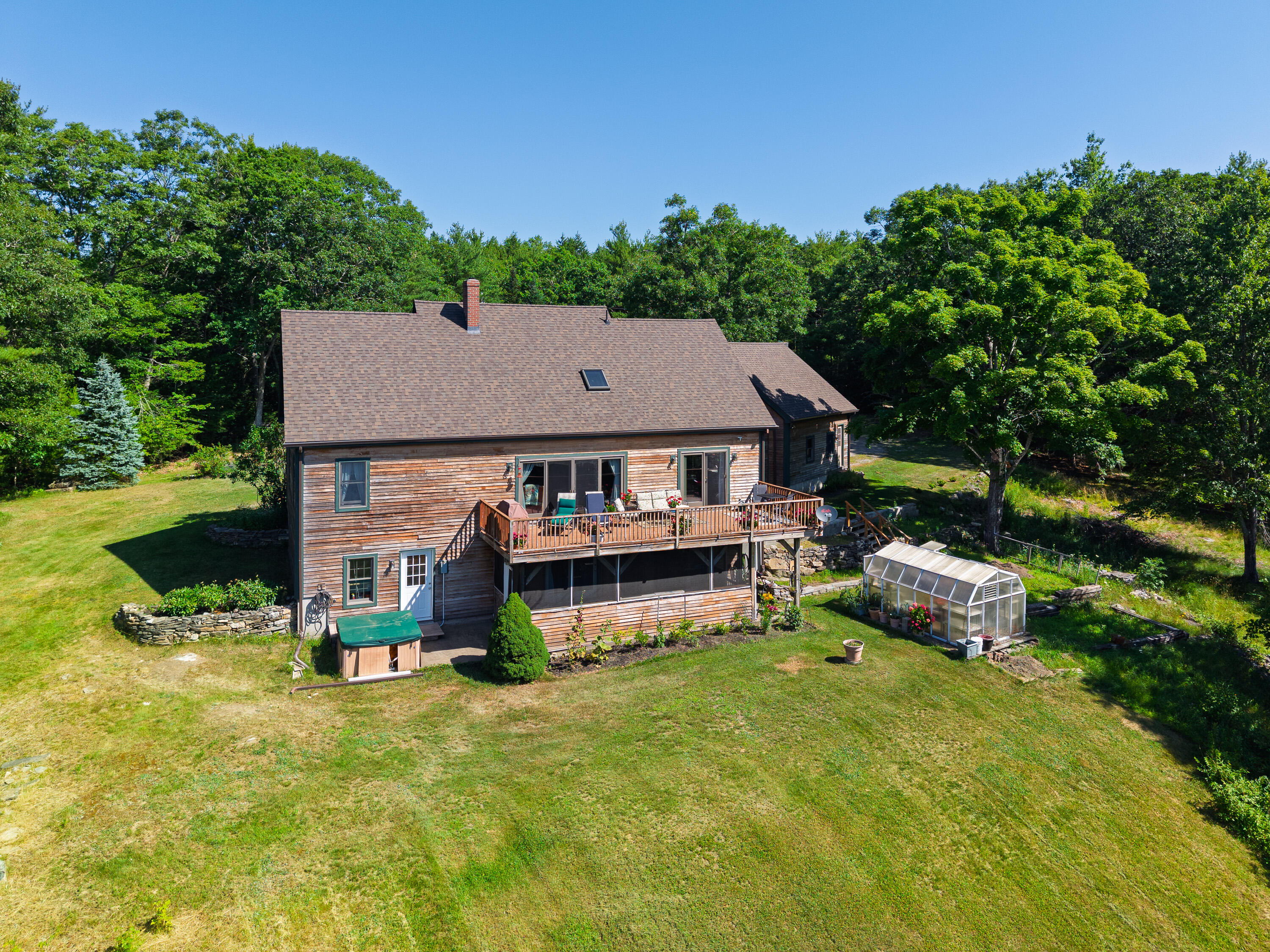 217 W Old County Road