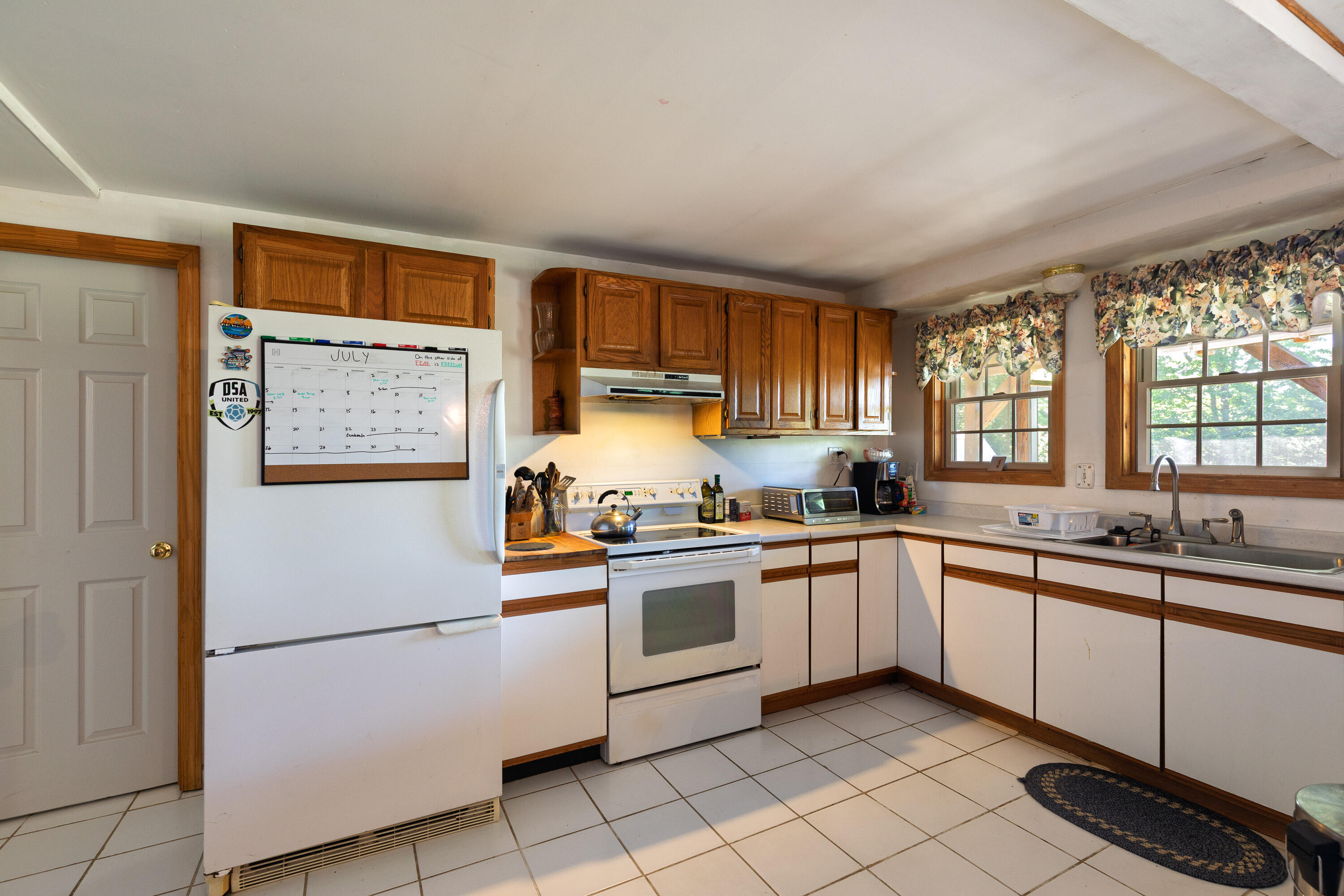 217 W Old County Road