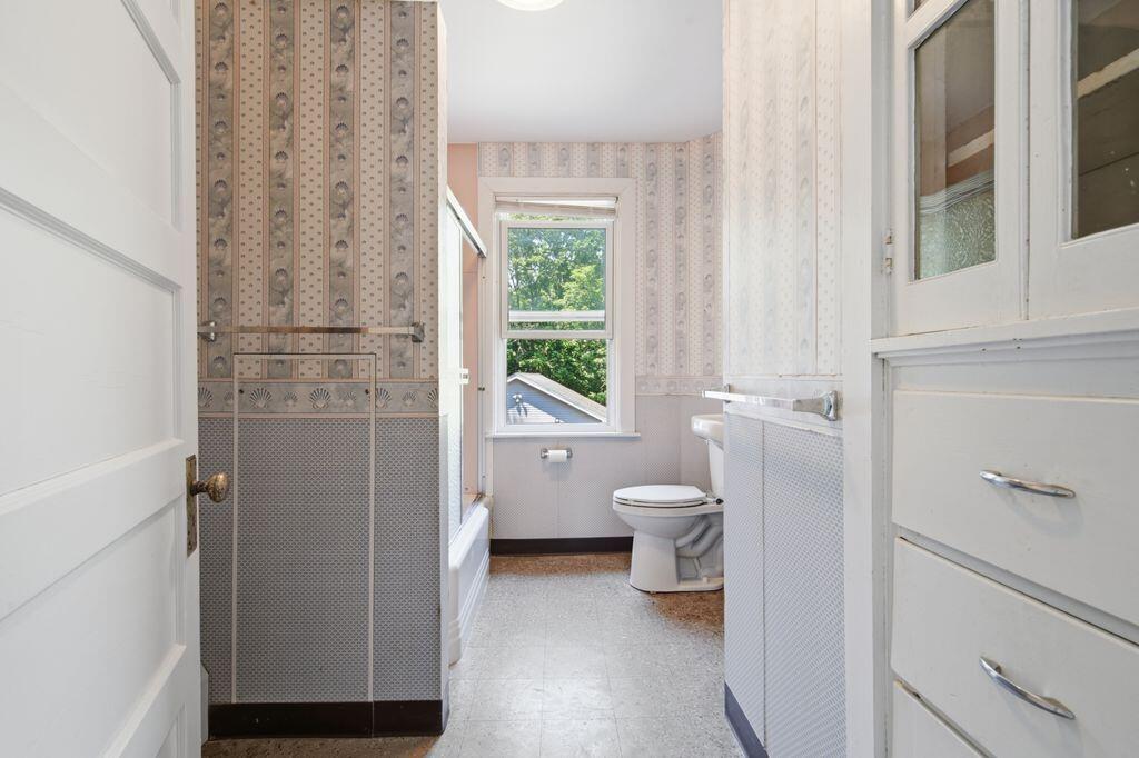 219 Highland Avenue