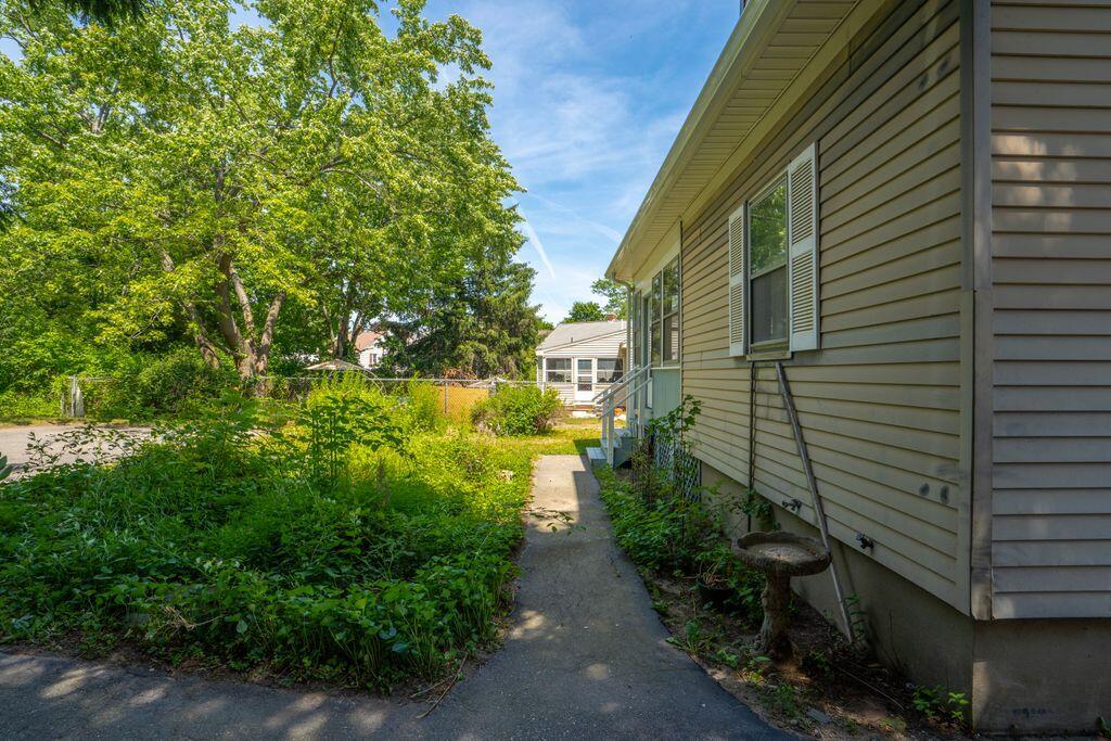 219 Highland Avenue