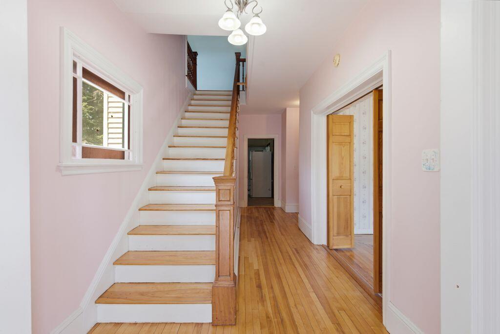 219 Highland Avenue