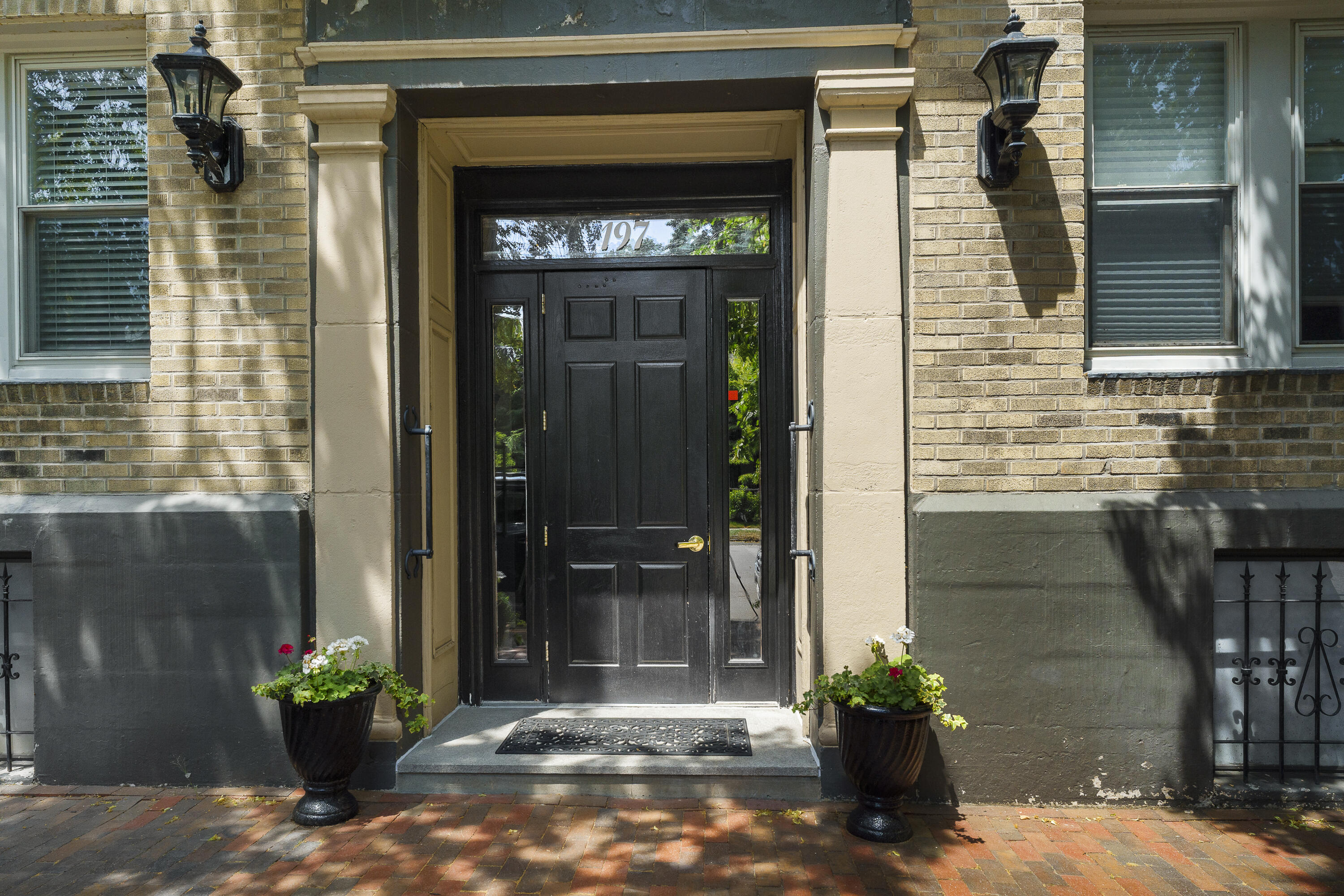197 Pine Street 45