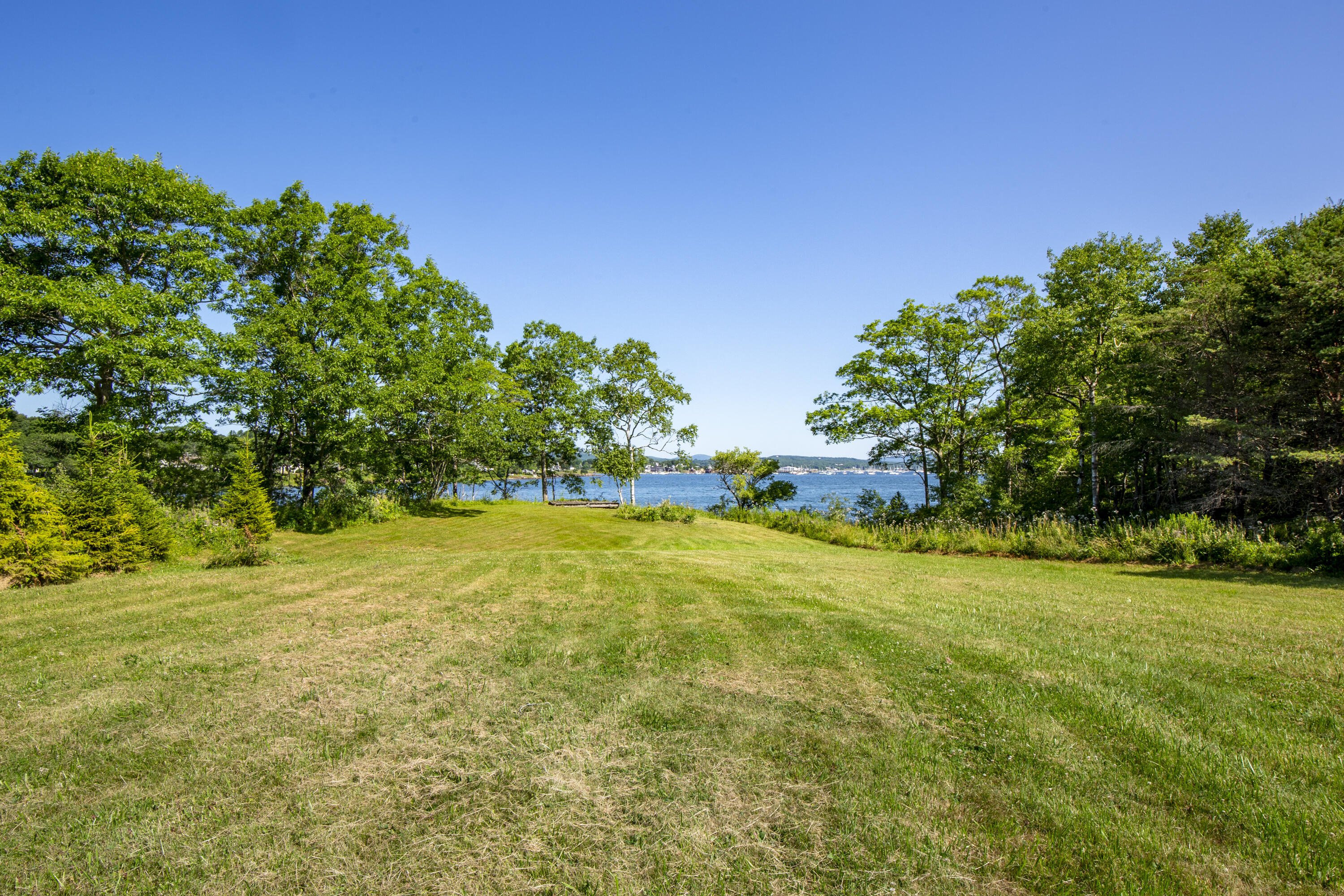 70 North Shore Drive