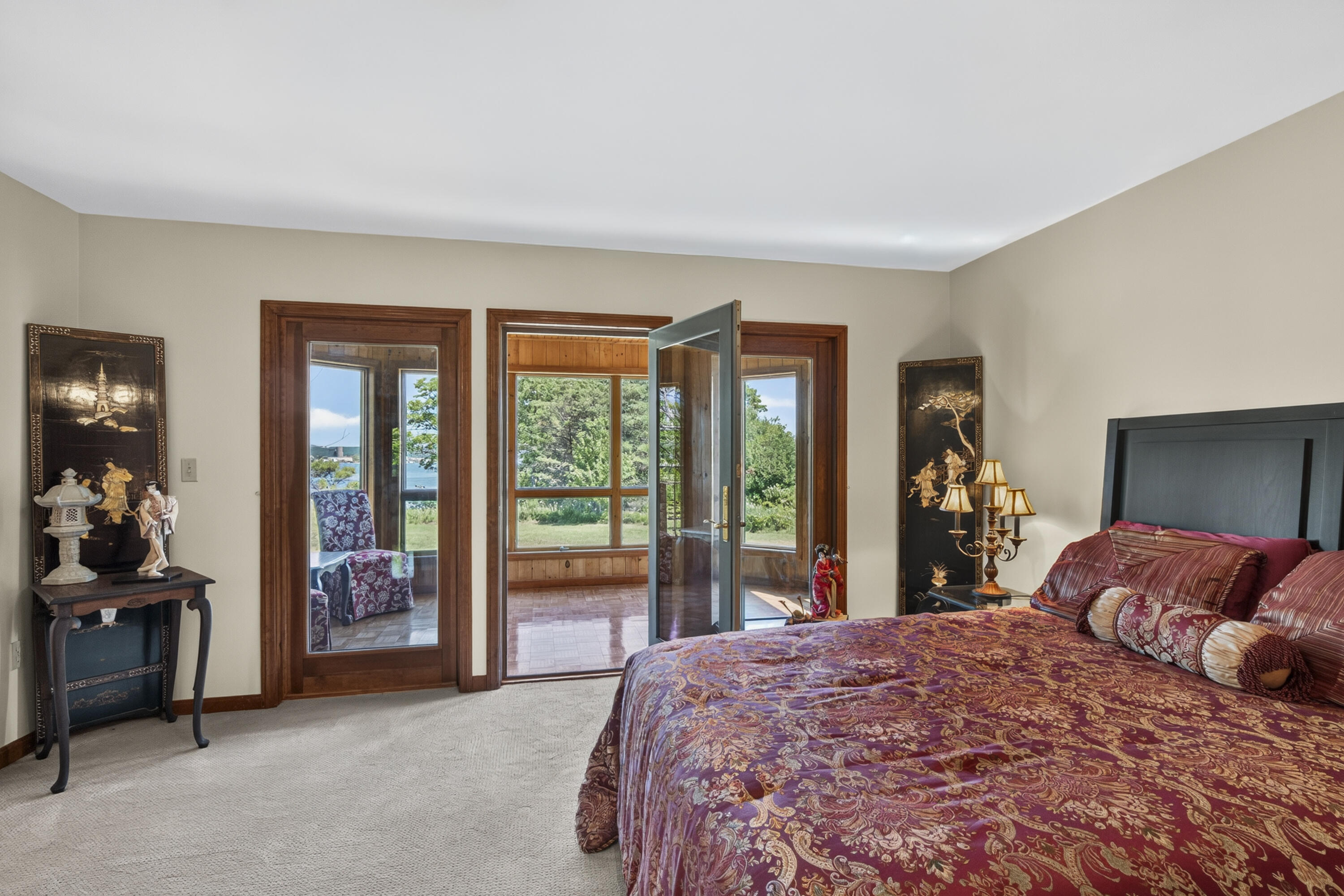70 North Shore Drive