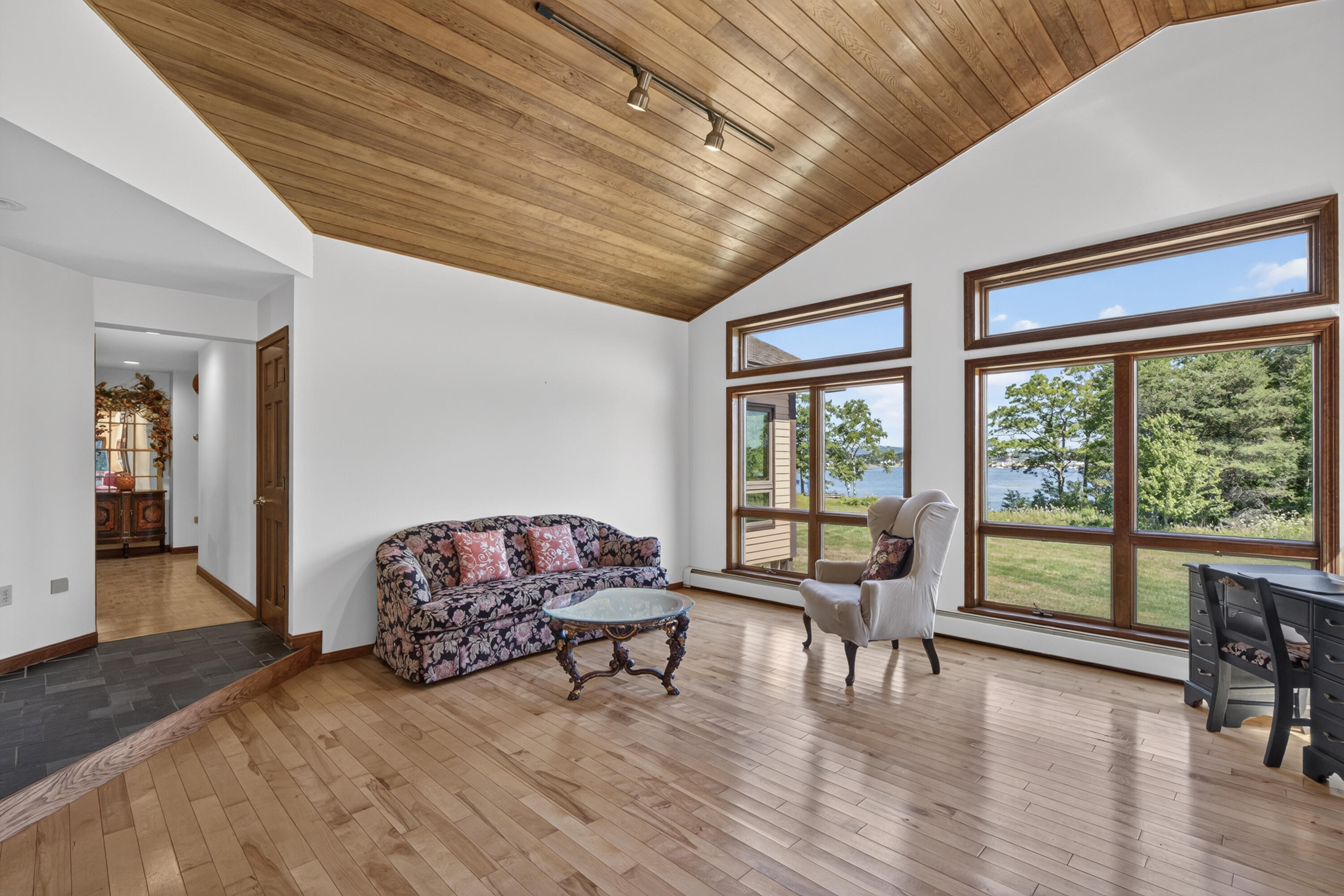 70 North Shore Drive