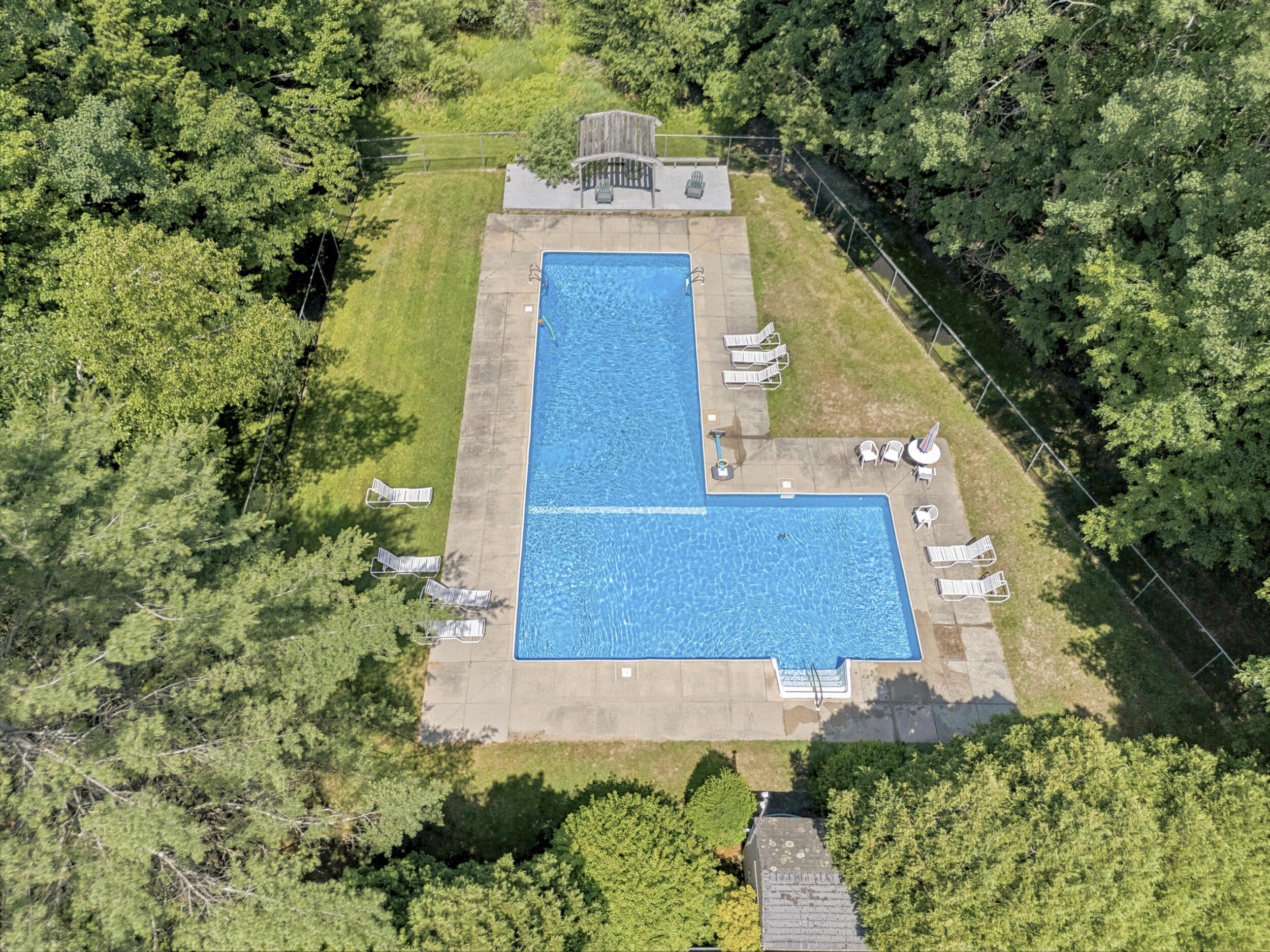 4 Foxglove Court 4