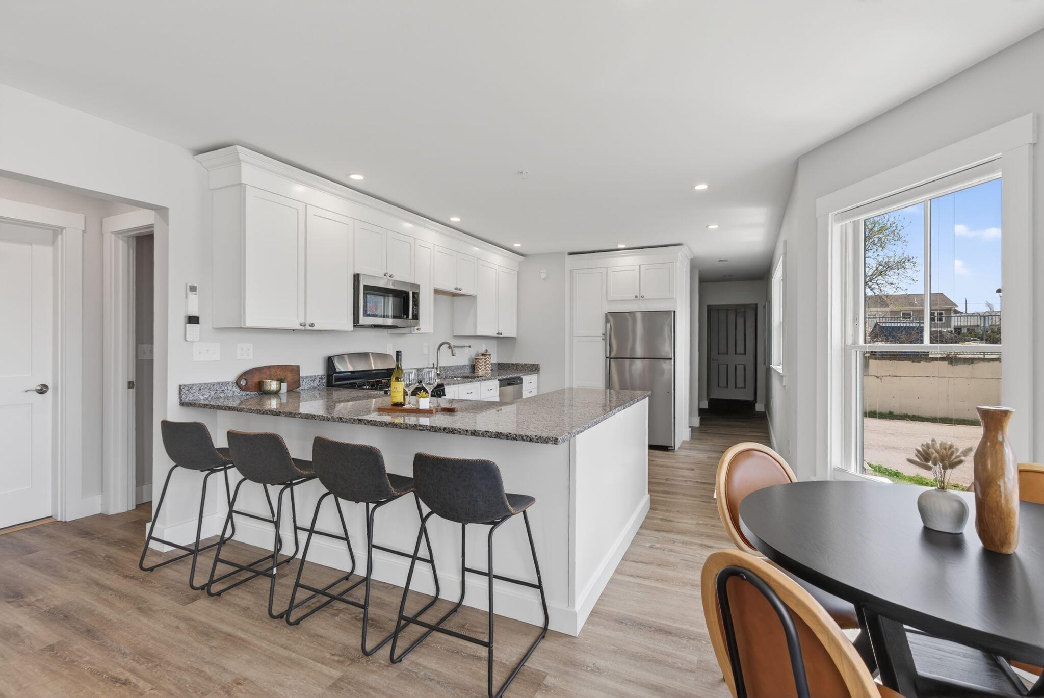 106 Cumberland Avenue 301