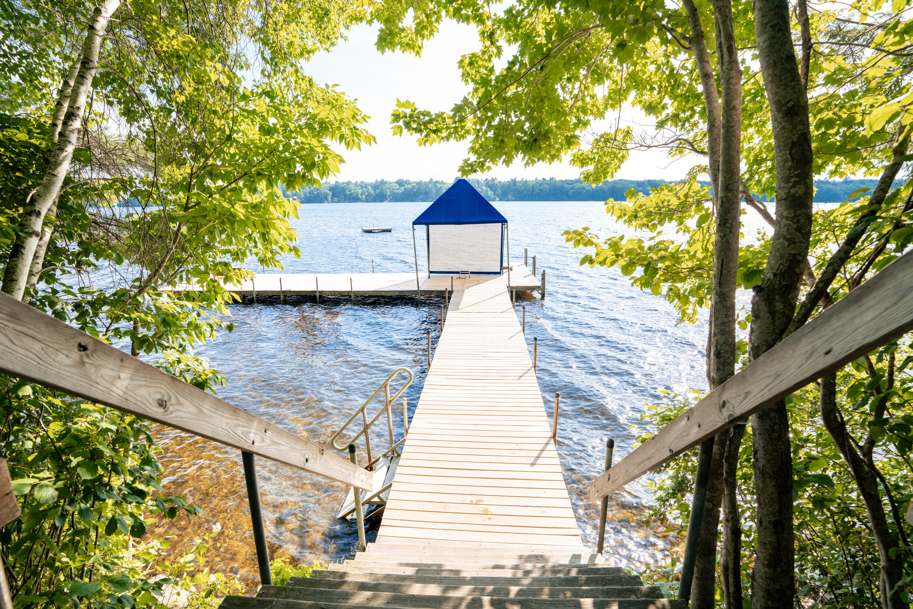 38 Lakeside Drive