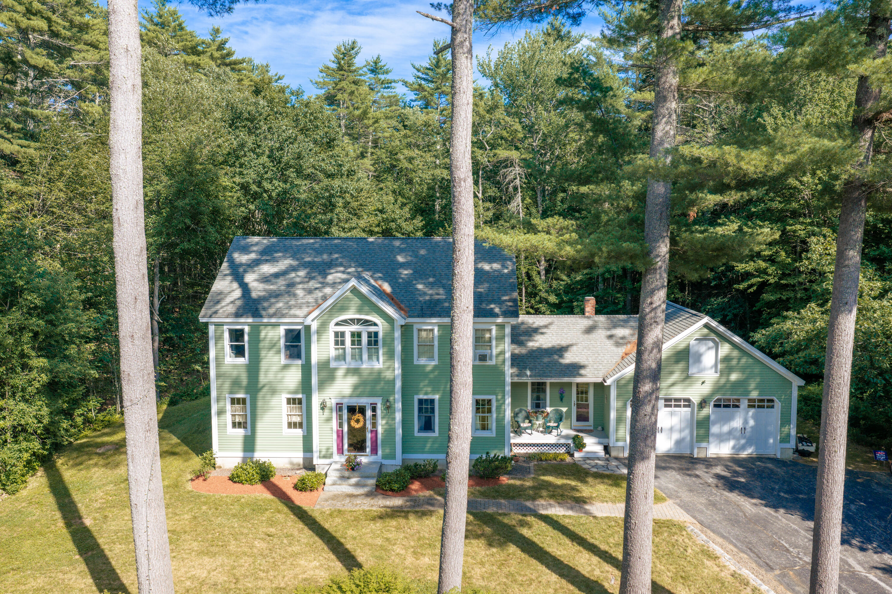 38 Lakeside Drive