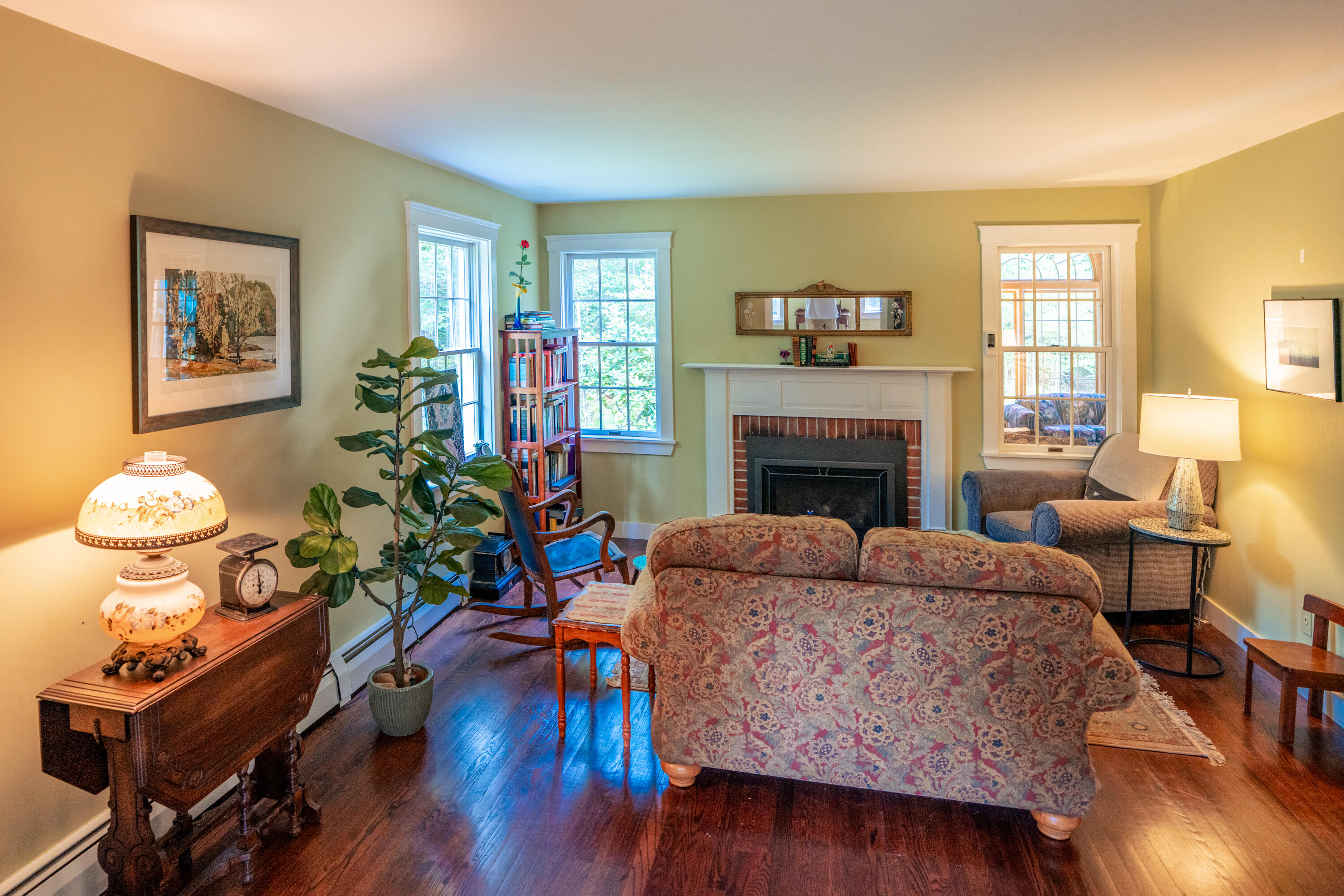 38 Lakeside Drive