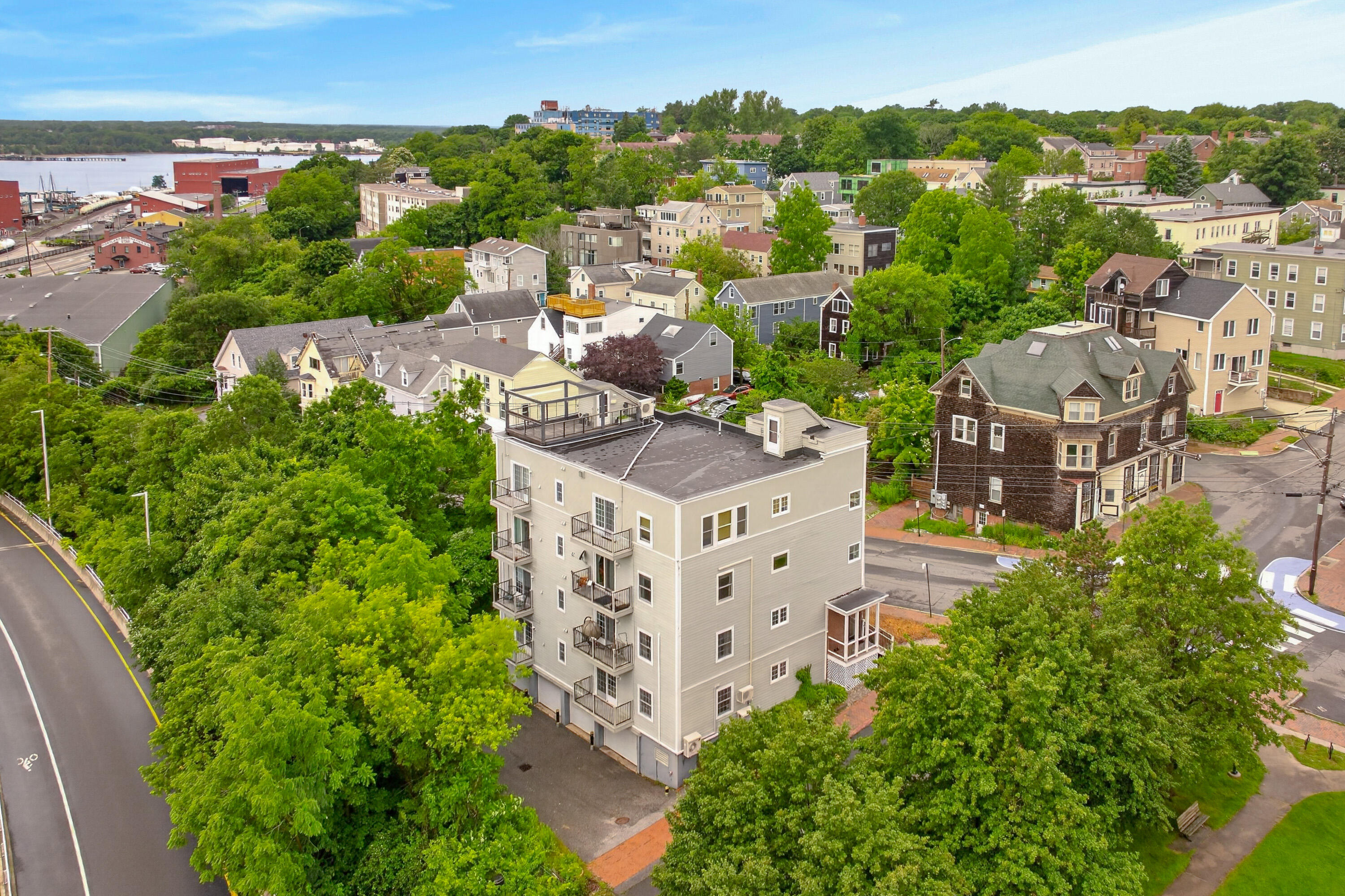 24 Brackett Street 1