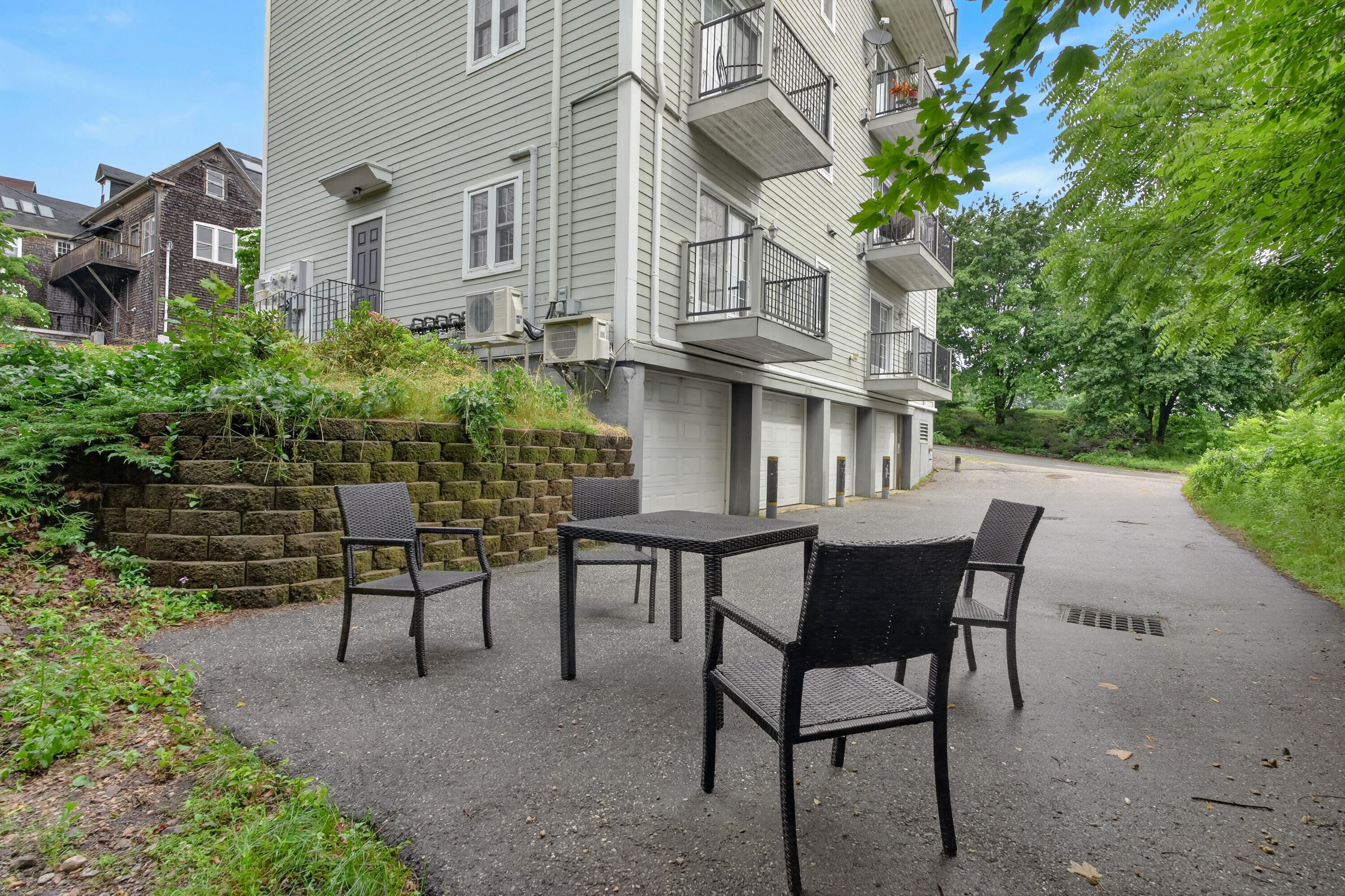 24 Brackett Street 1