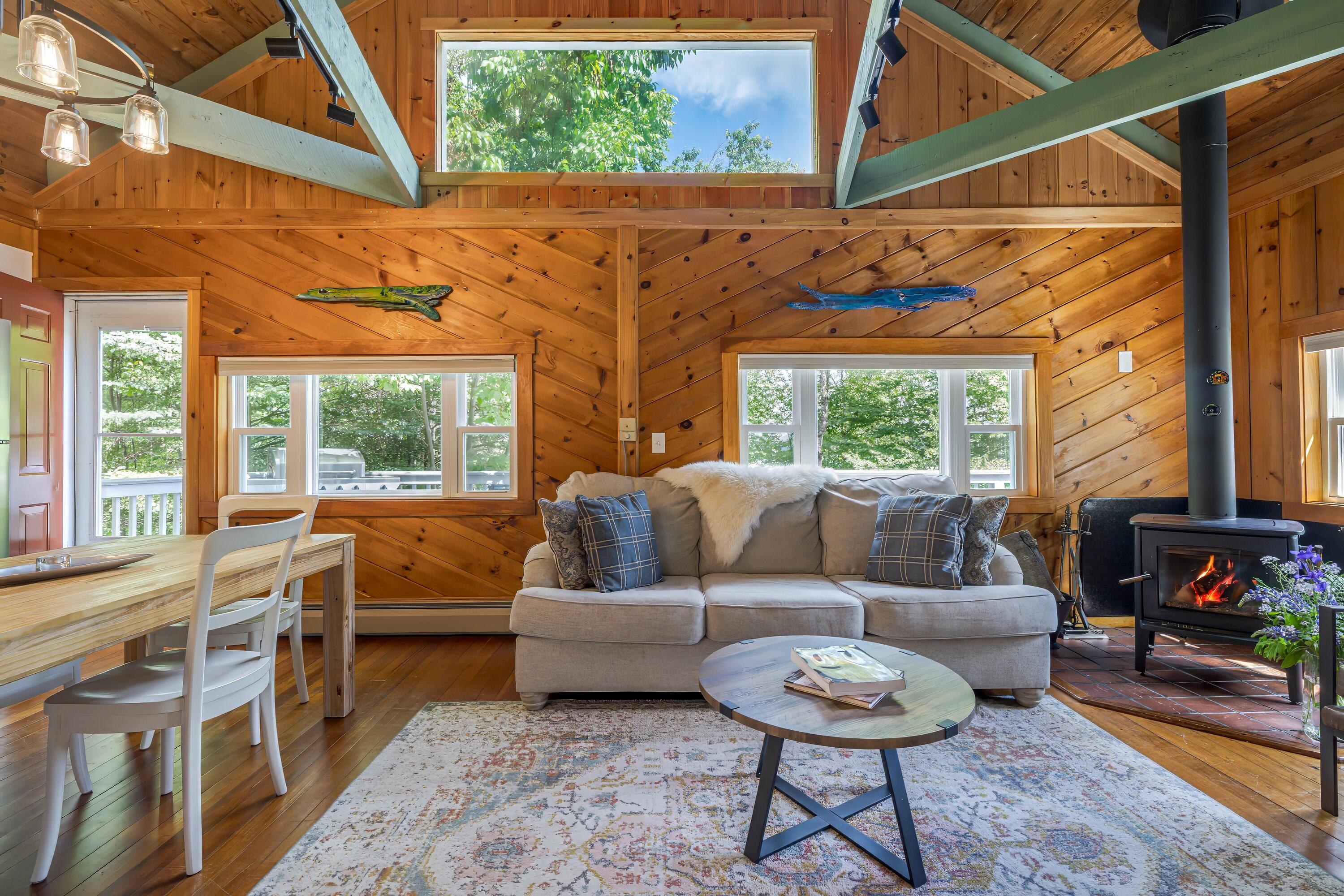 26 Hummingbird Lane