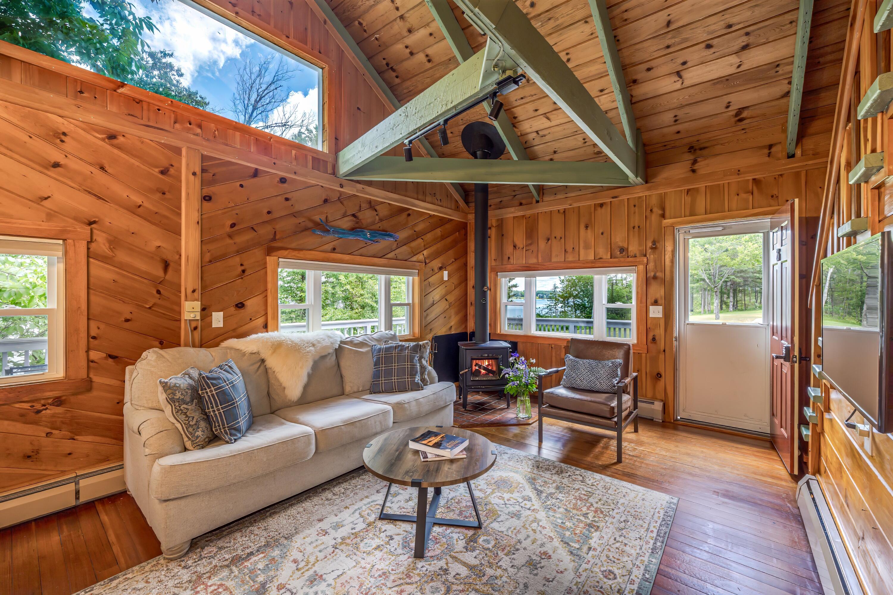 26 Hummingbird Lane