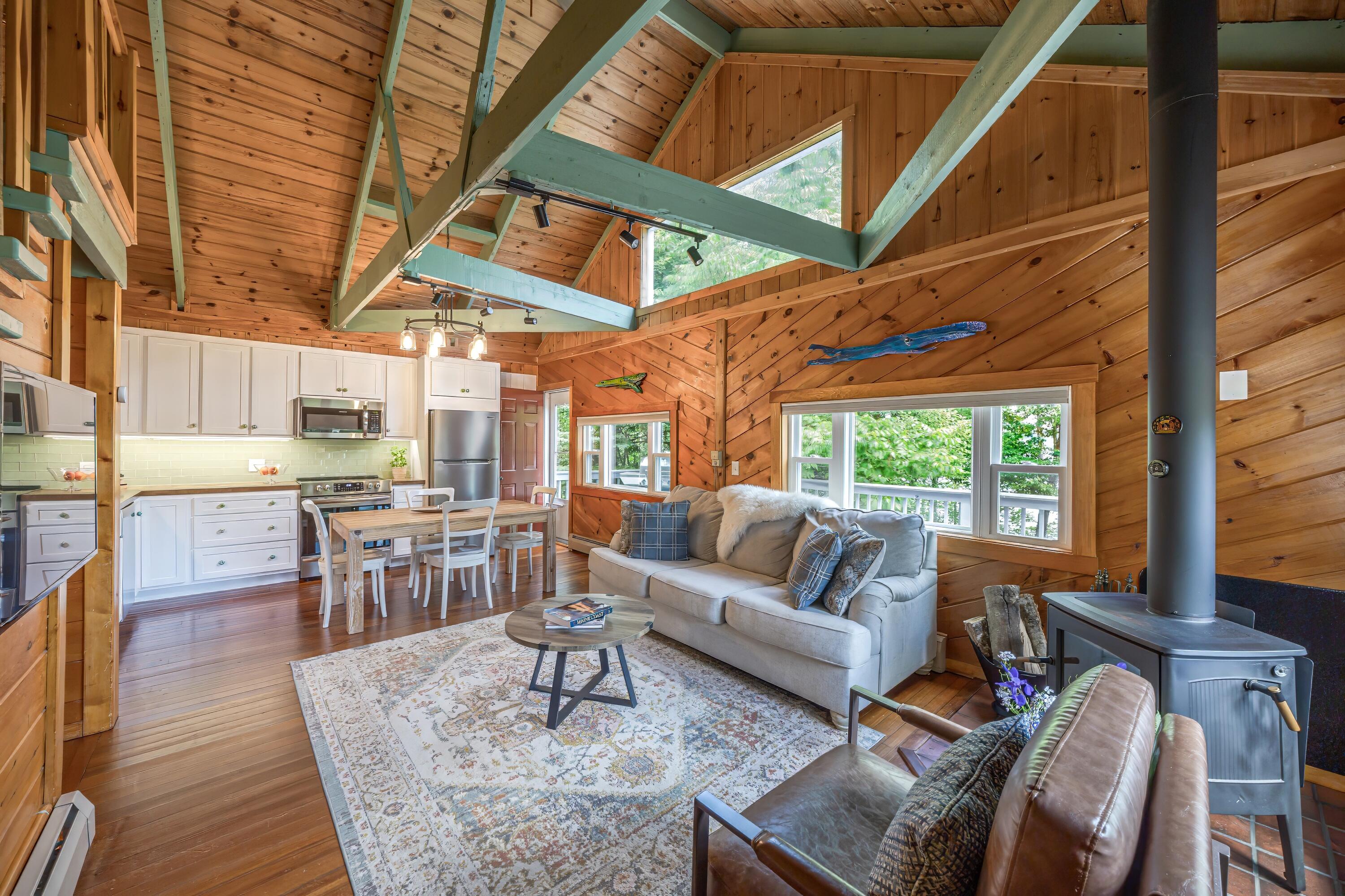 26 Hummingbird Lane