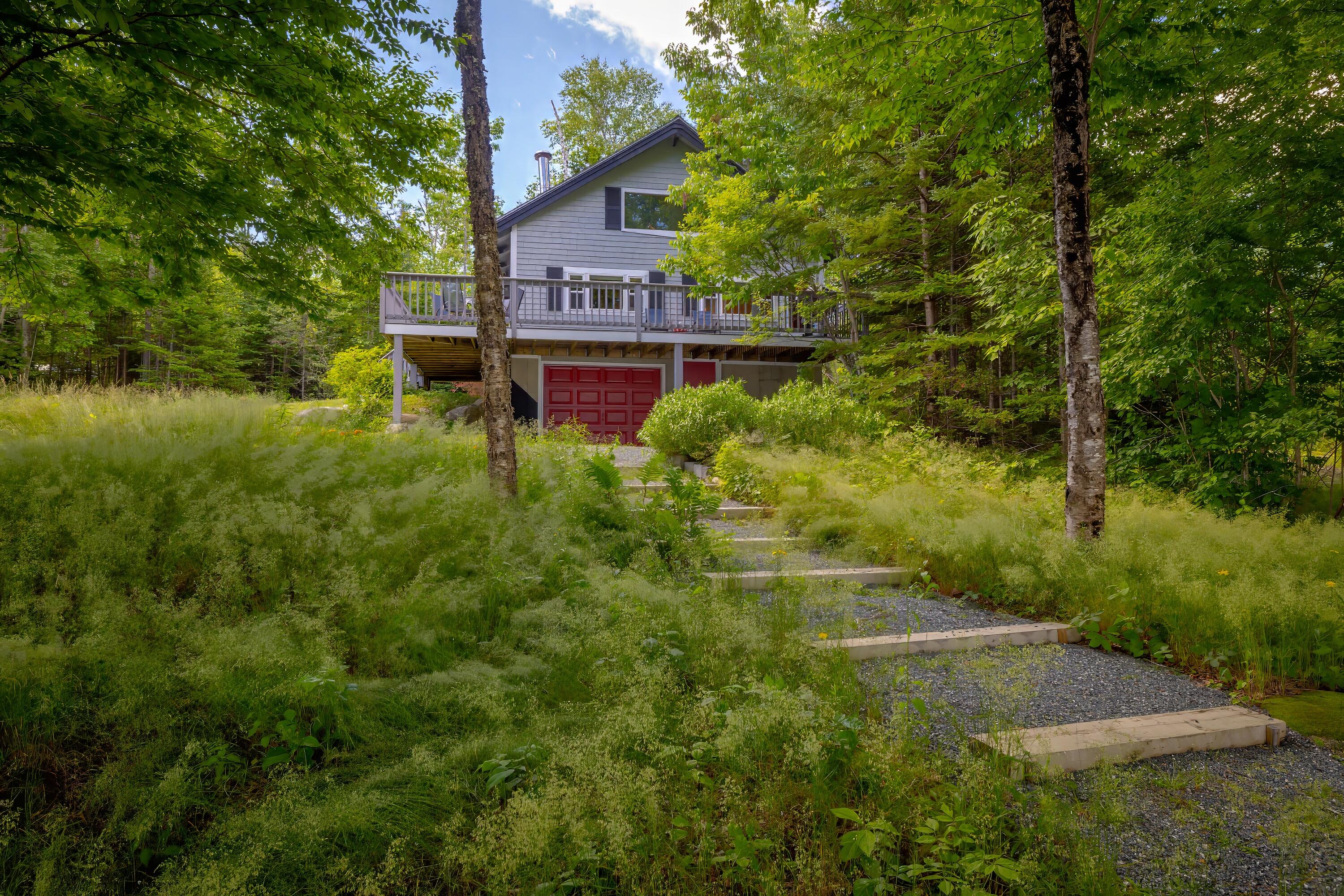 26 Hummingbird Lane