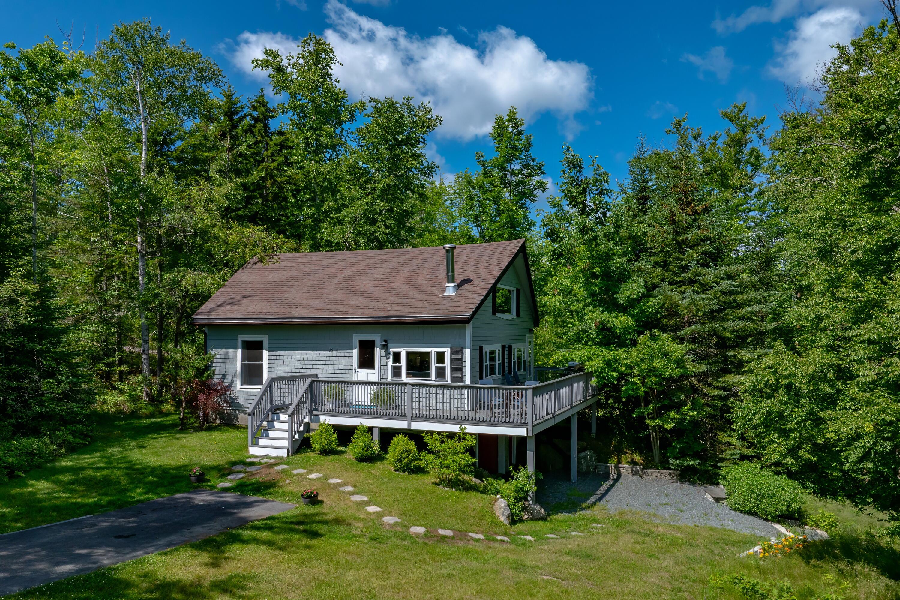 26 Hummingbird Lane