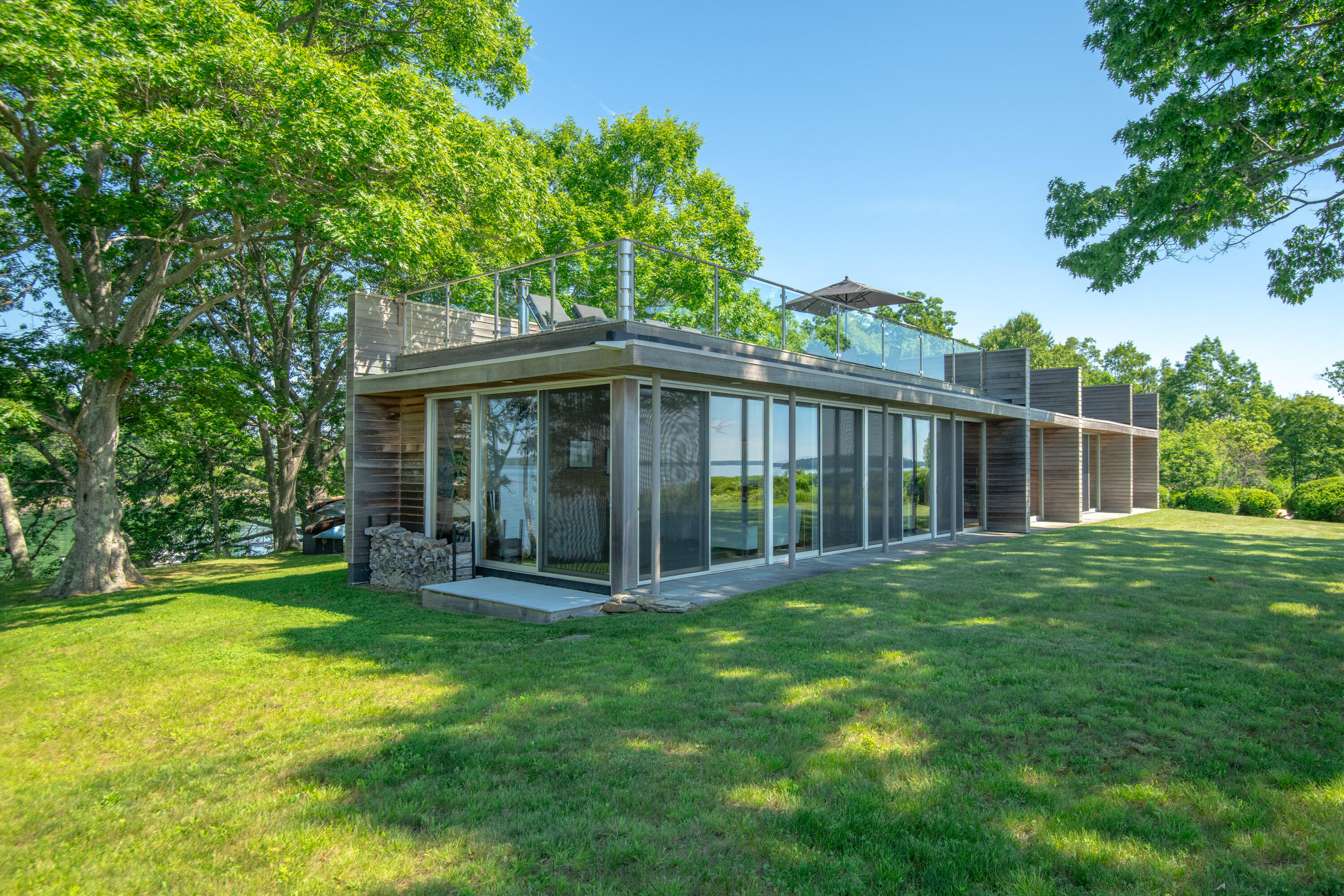 240 & 304 Moshier Island