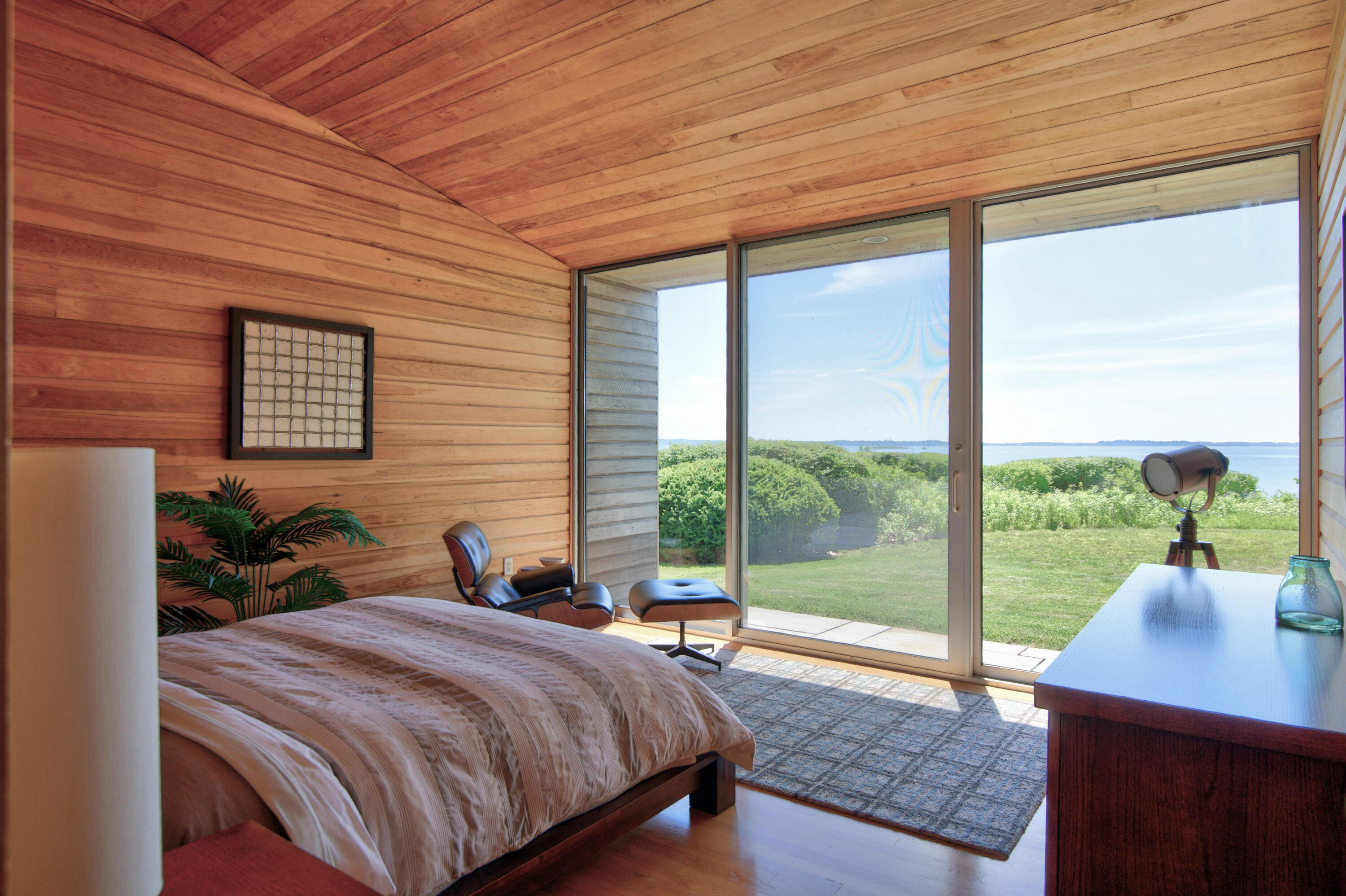 240 & 304 Moshier Island