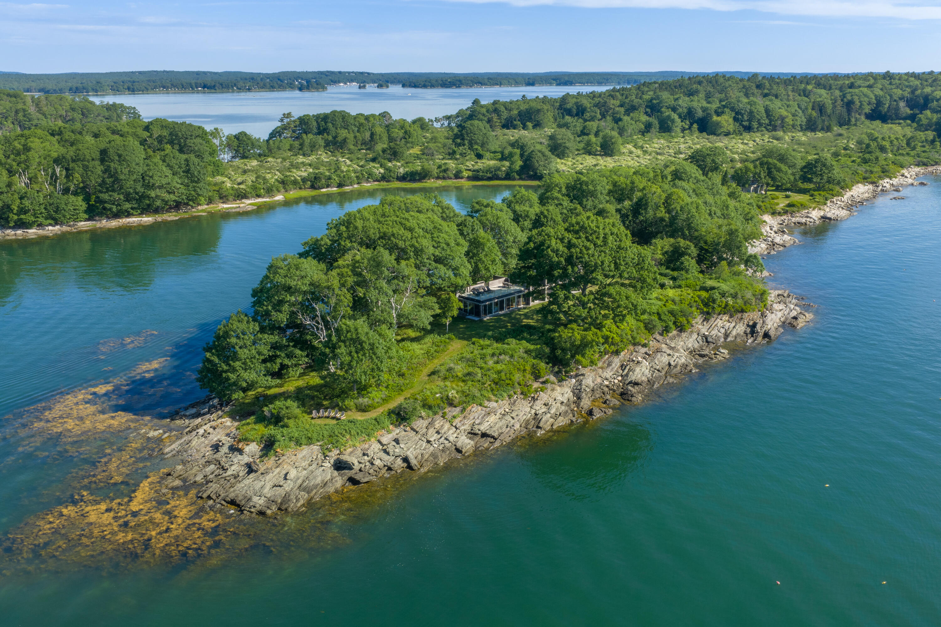 240 & 304 Moshier Island