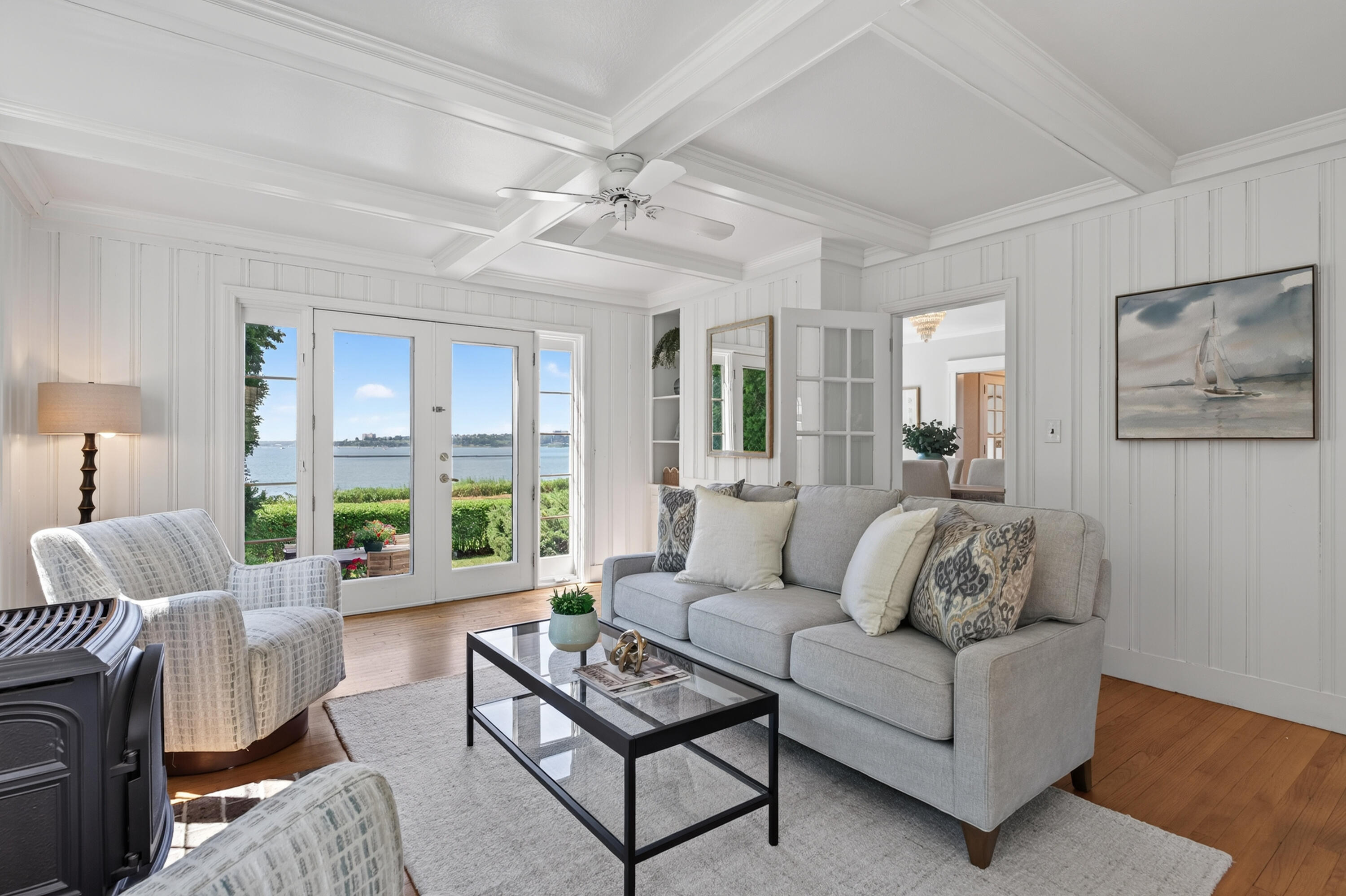 10 Bay Shore Drive