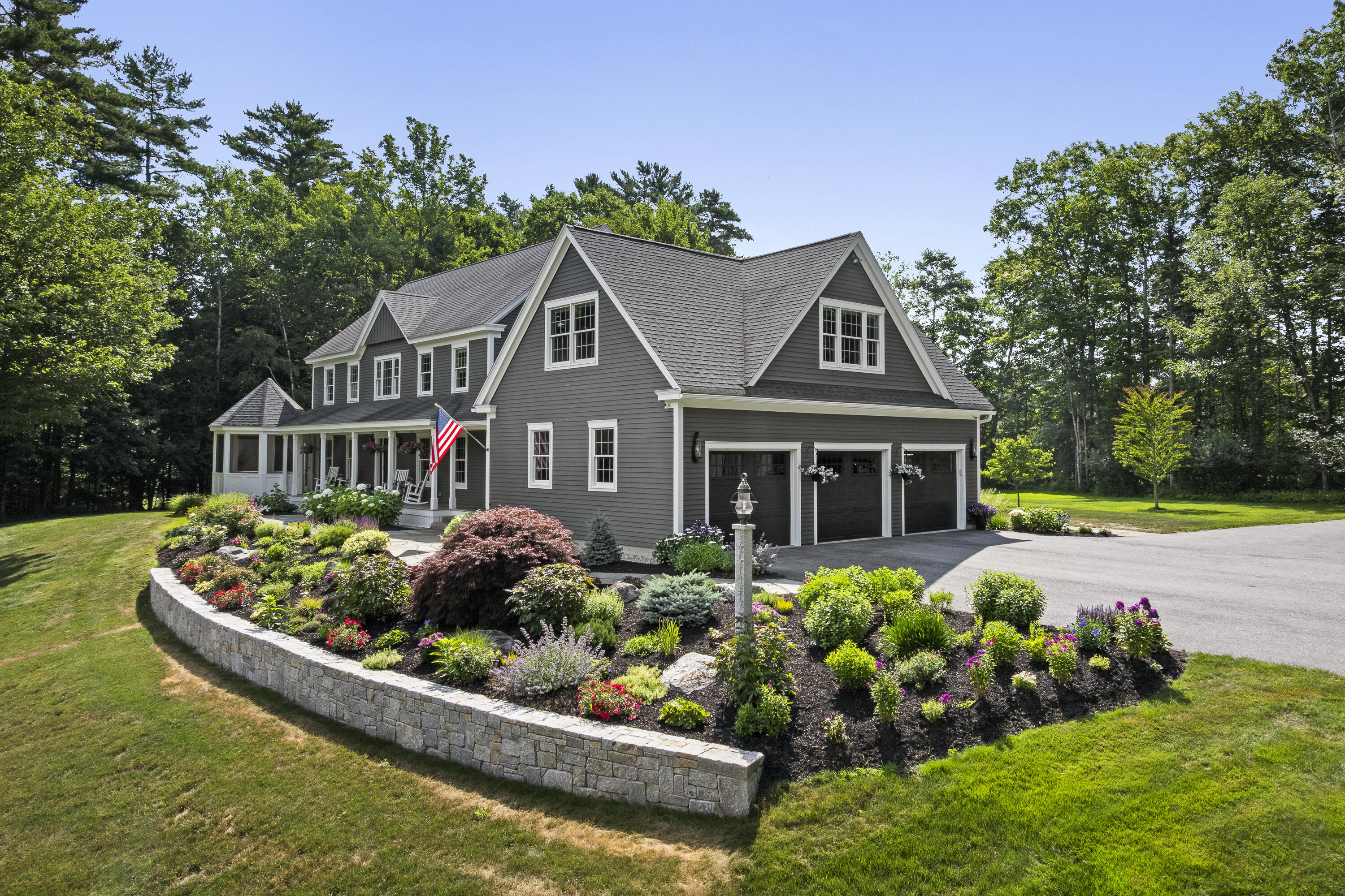 53 Waters Edge Drive