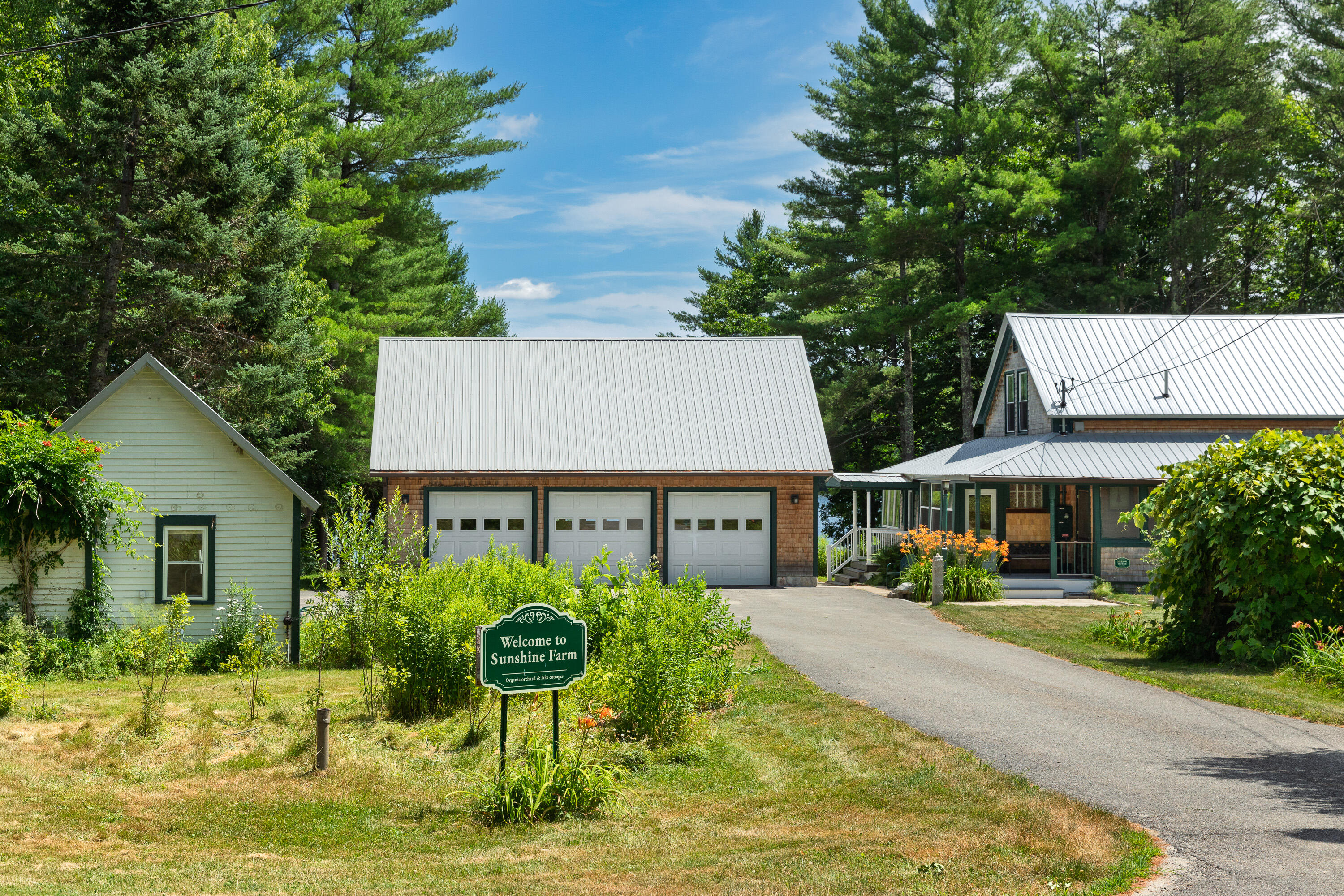 33 Sunshine Farm Road