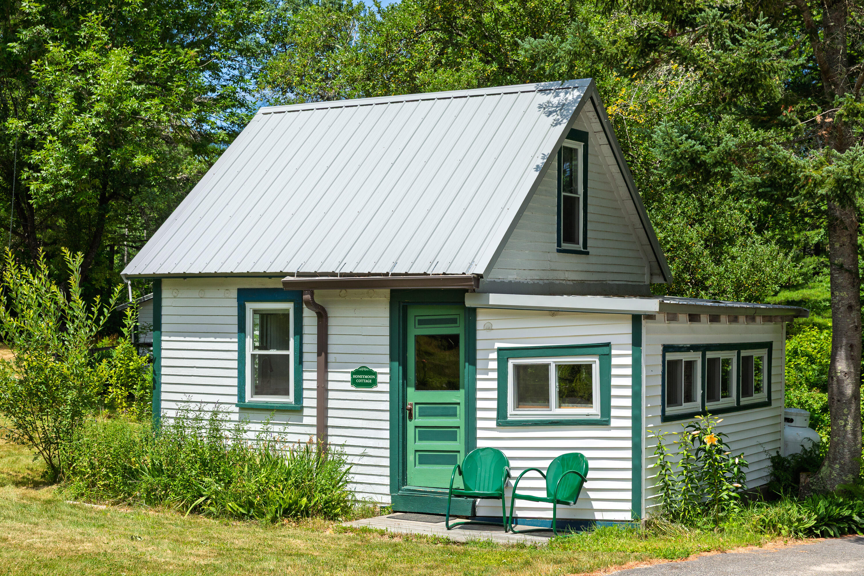33 Sunshine Farm Road